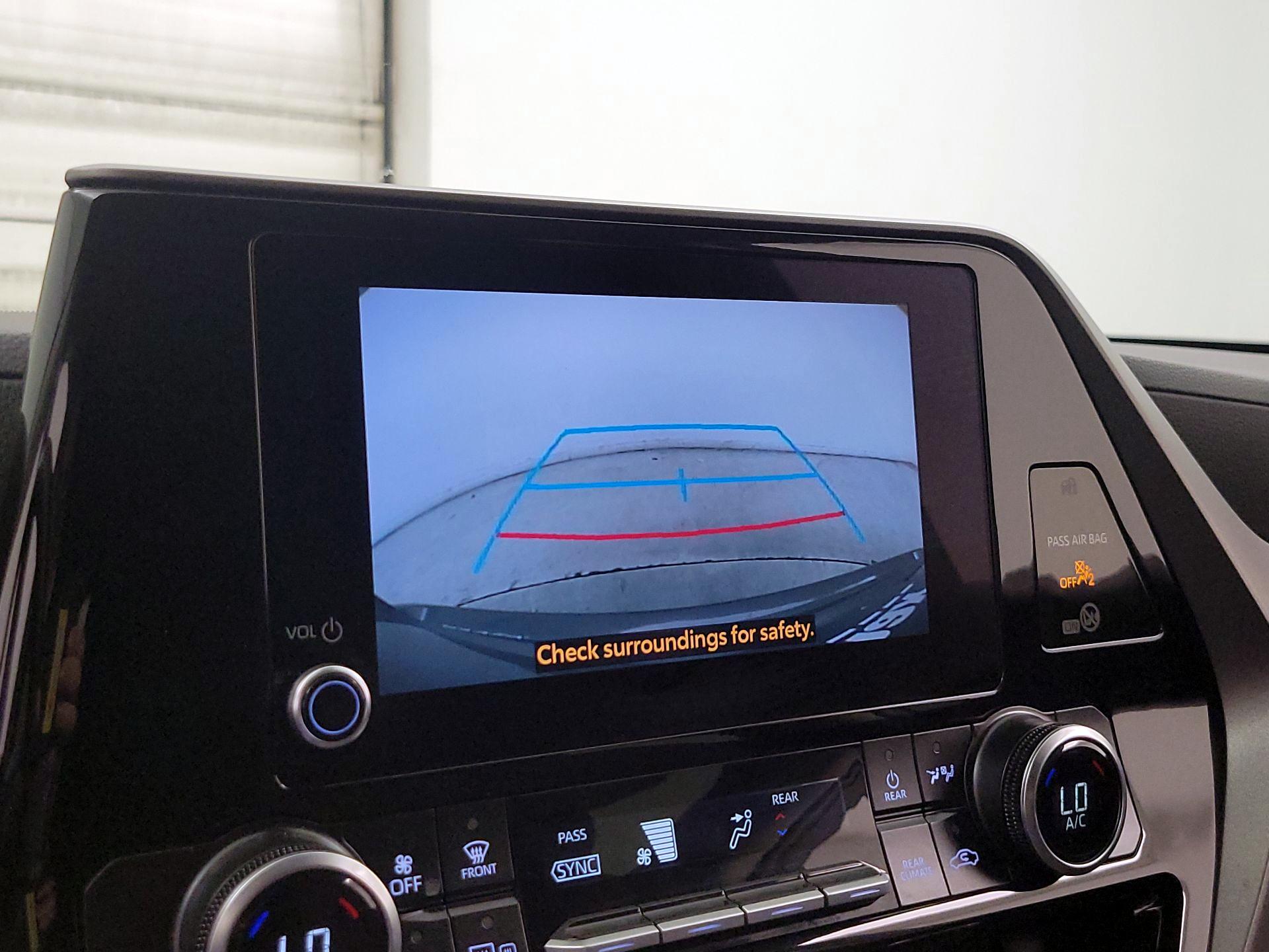 Thumbnail: 2025 Toyota Highlander - 14