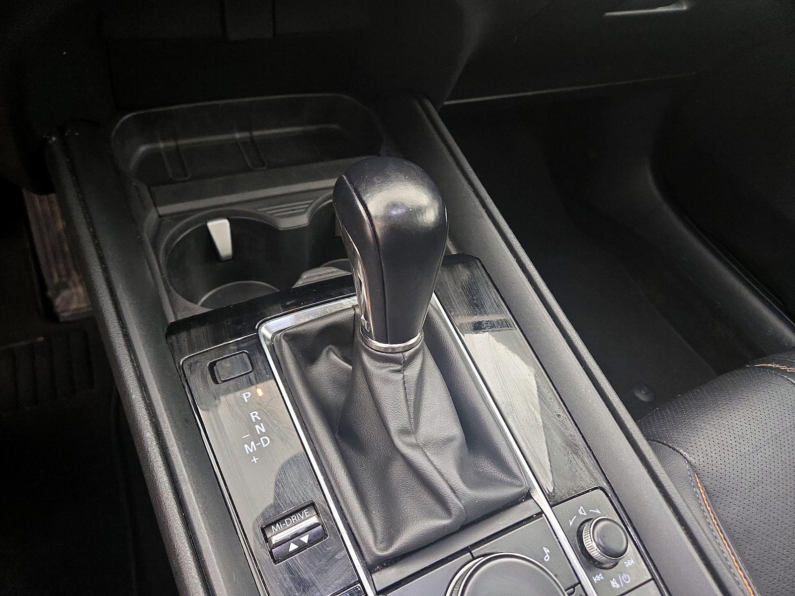 2025 Mazda CX-50 Premium Plus - Photo 18