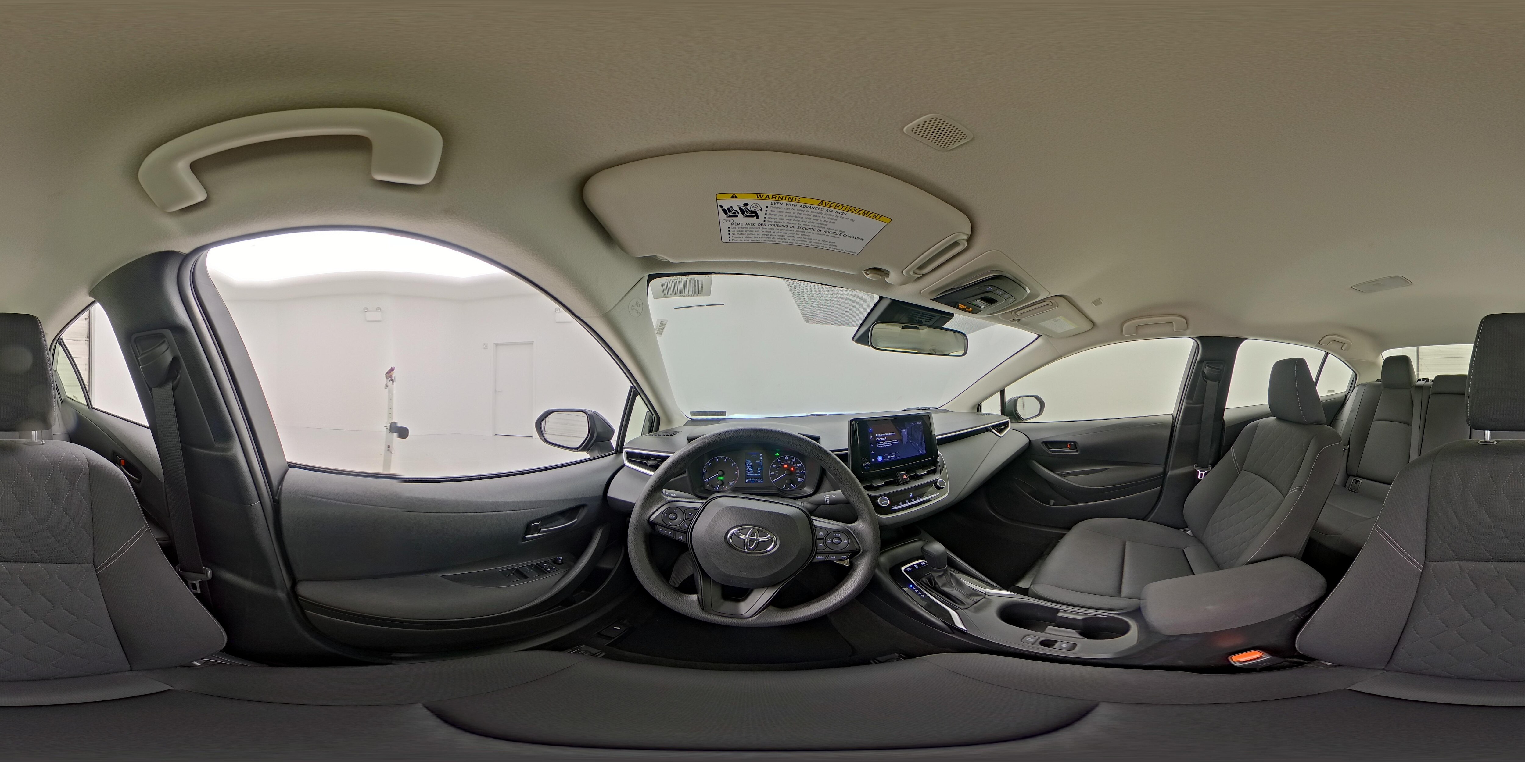 2025 Toyota Corolla LE - Photo 25