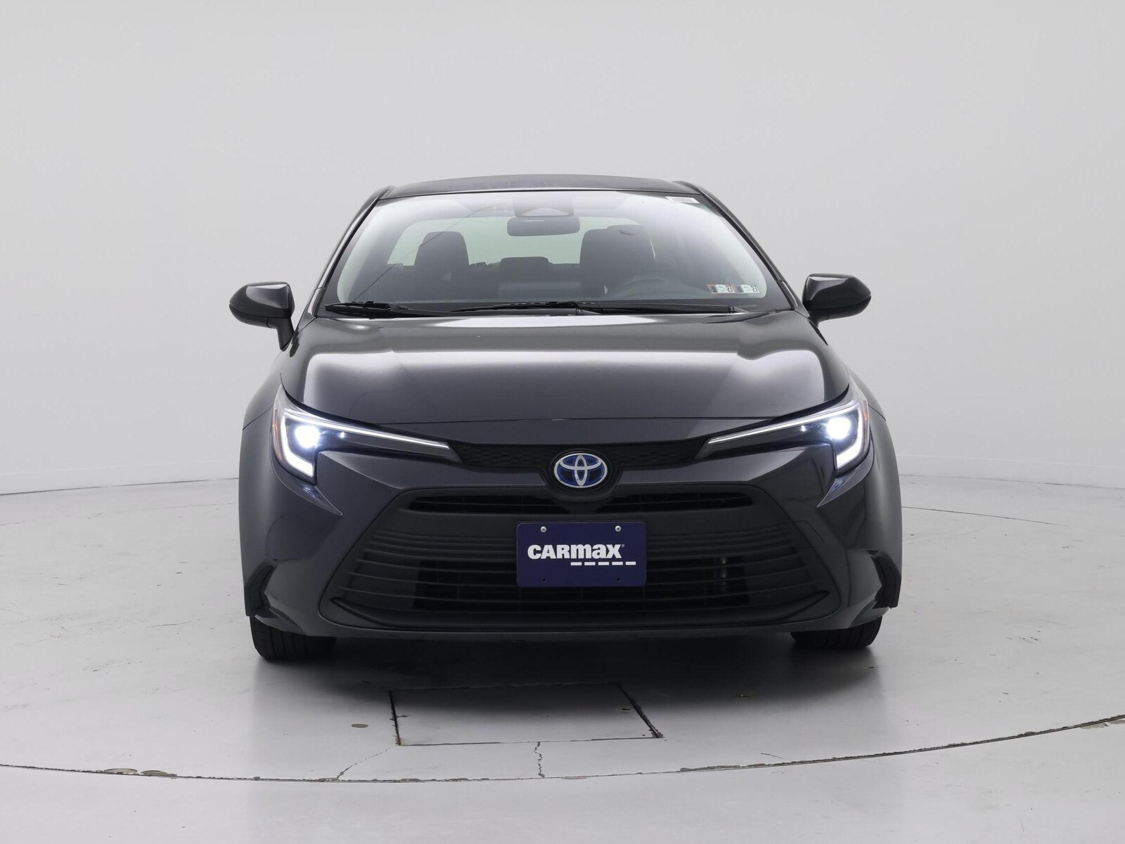 2025 Toyota Corolla LE - Photo 6