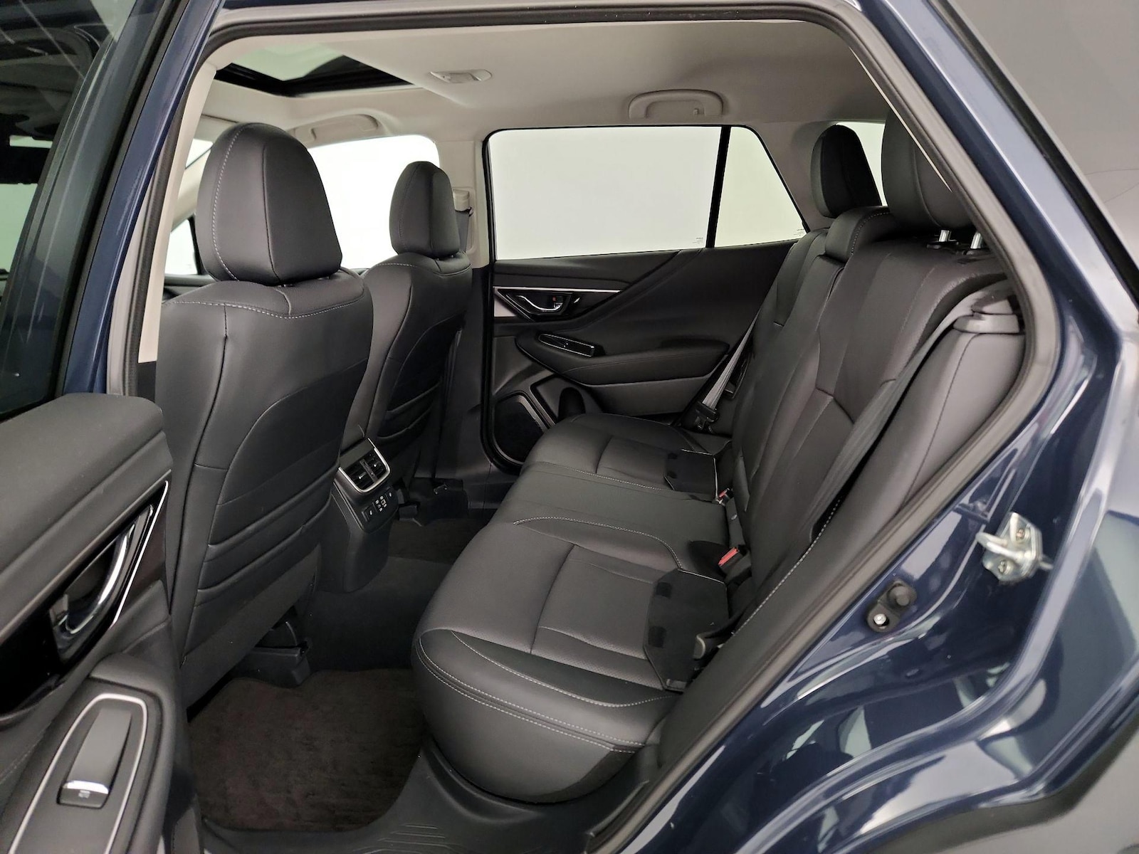 2025 Subaru Outback Limited - Photo 21