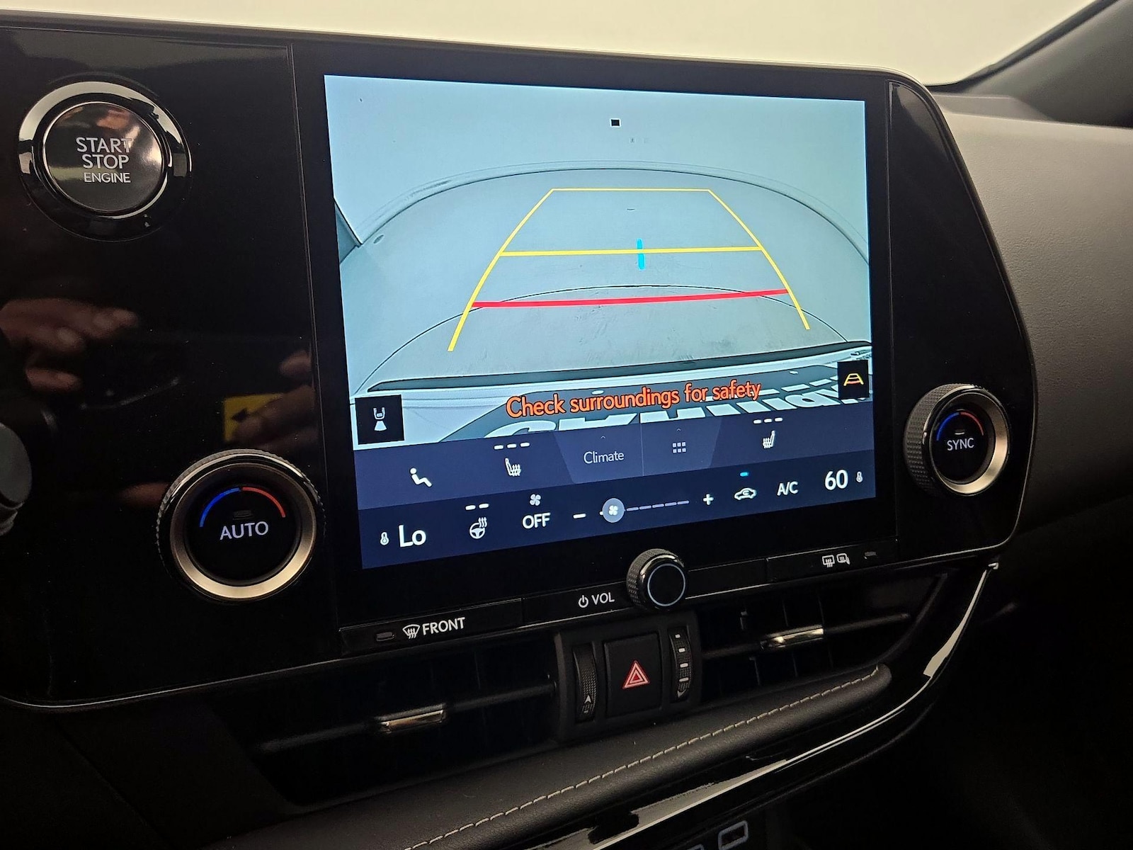 2025 Lexus NX 350 - Photo 15