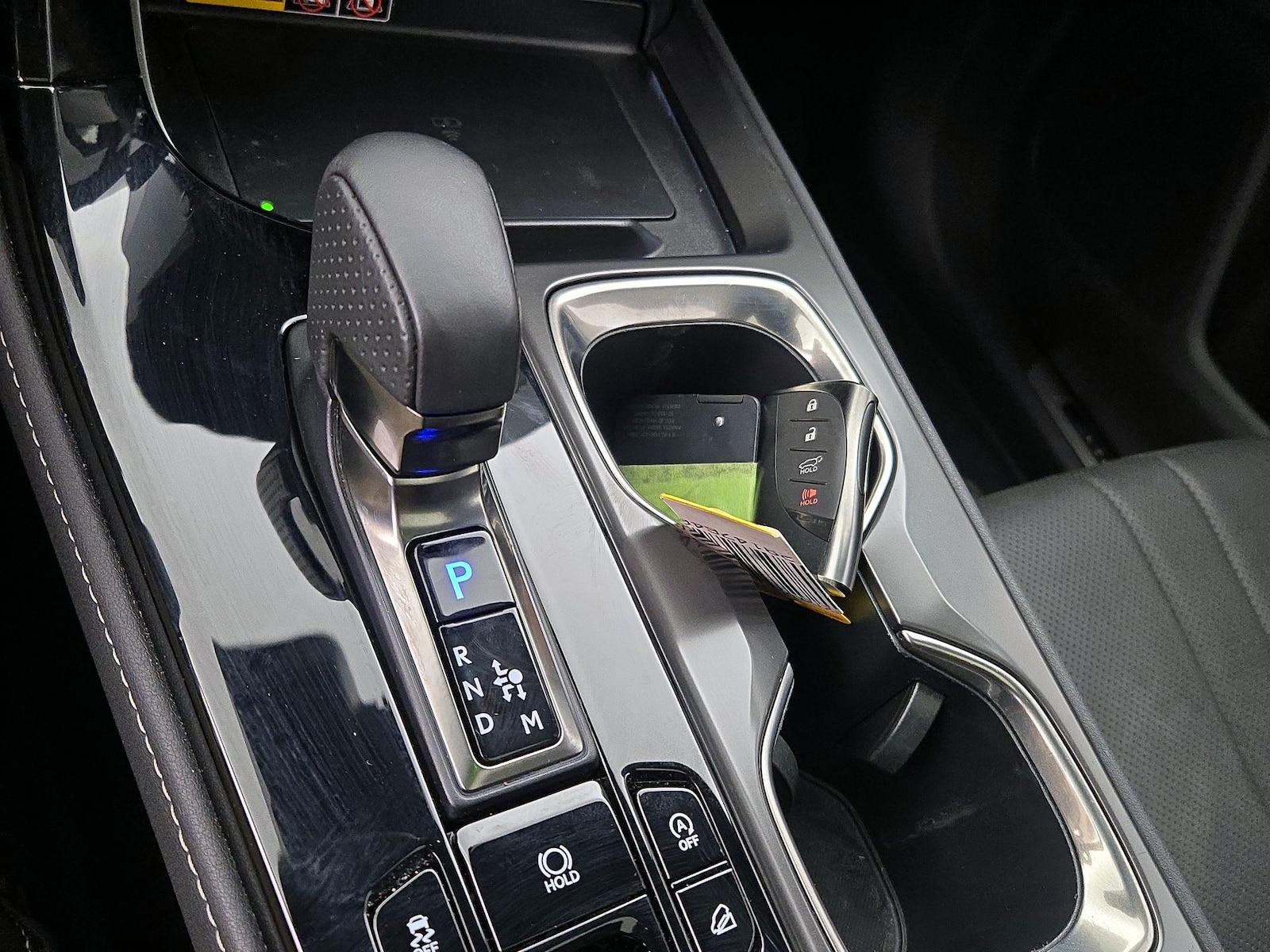 2025 Lexus NX 350 - Photo 18