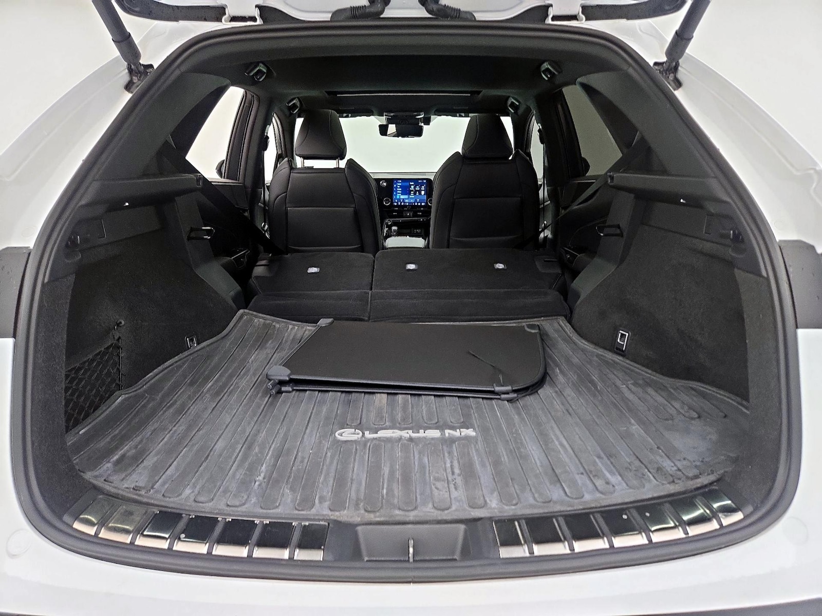 2025 Lexus NX 350 - Photo 23