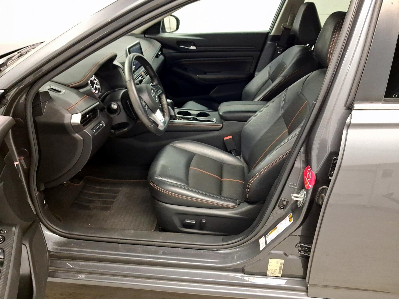 2021 Nissan Altima SR - Photo 12