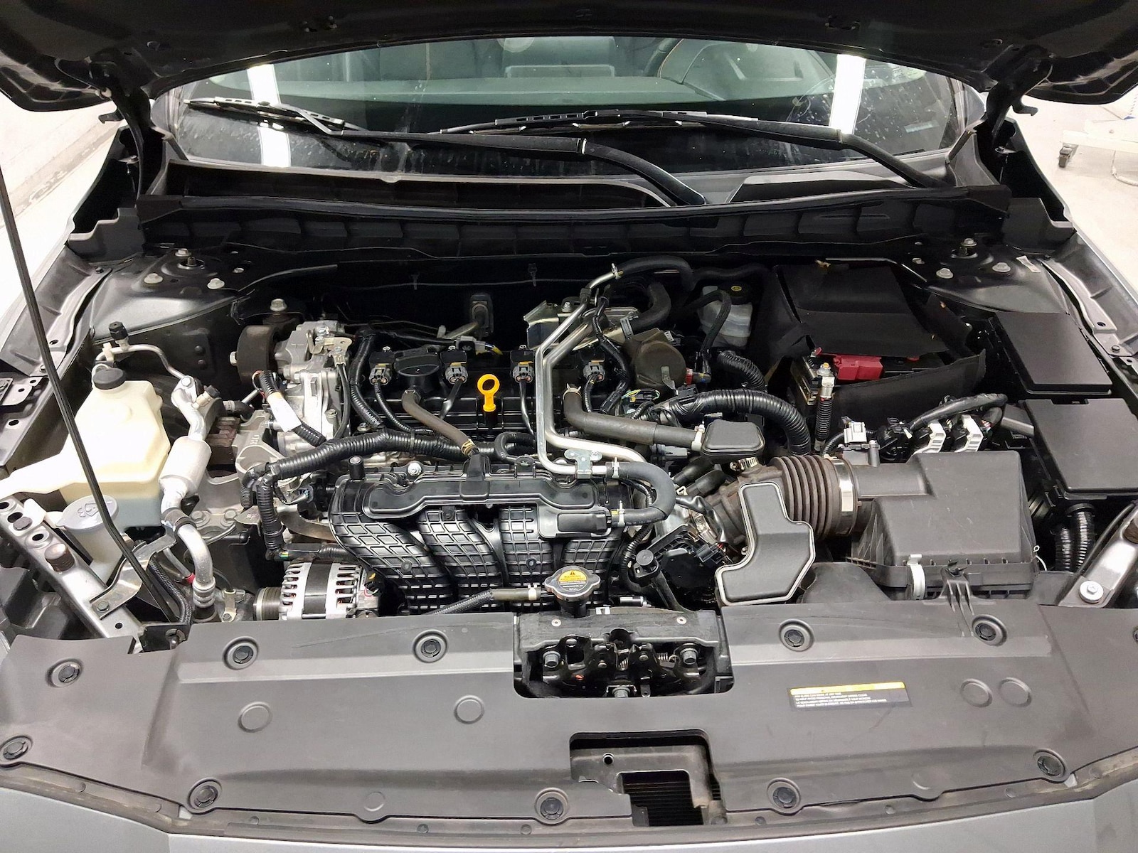 2021 Nissan Altima SR - Photo 18