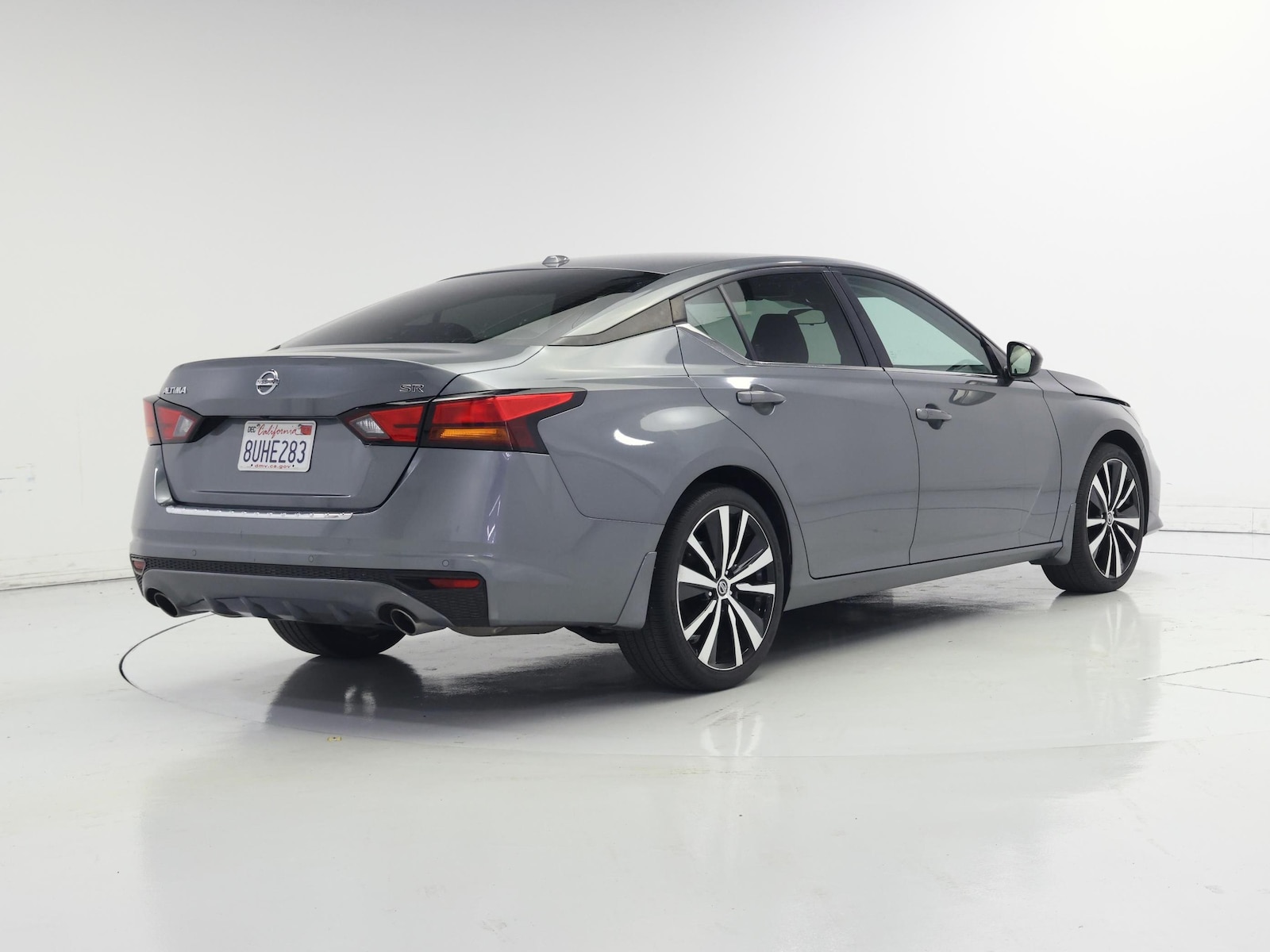 2021 Nissan Altima SR - Photo 9