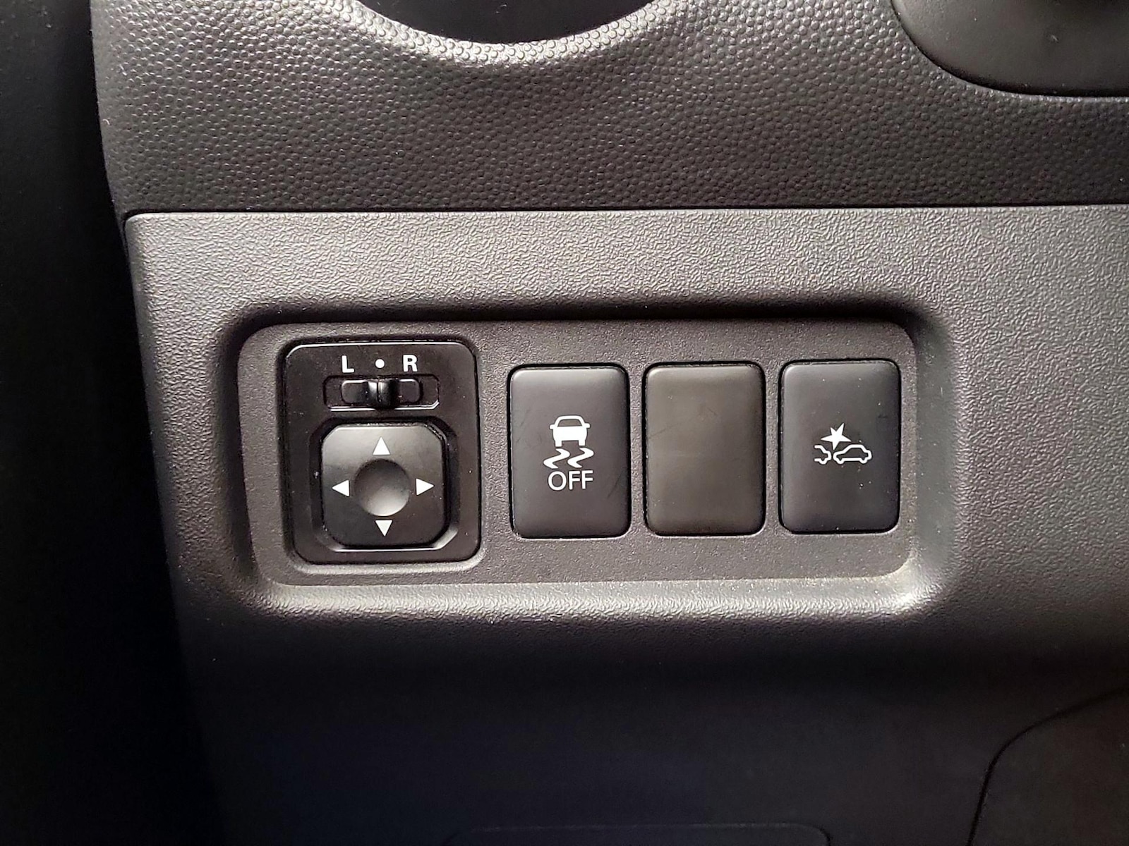 2024 Mitsubishi Mirage LE - Photo 14