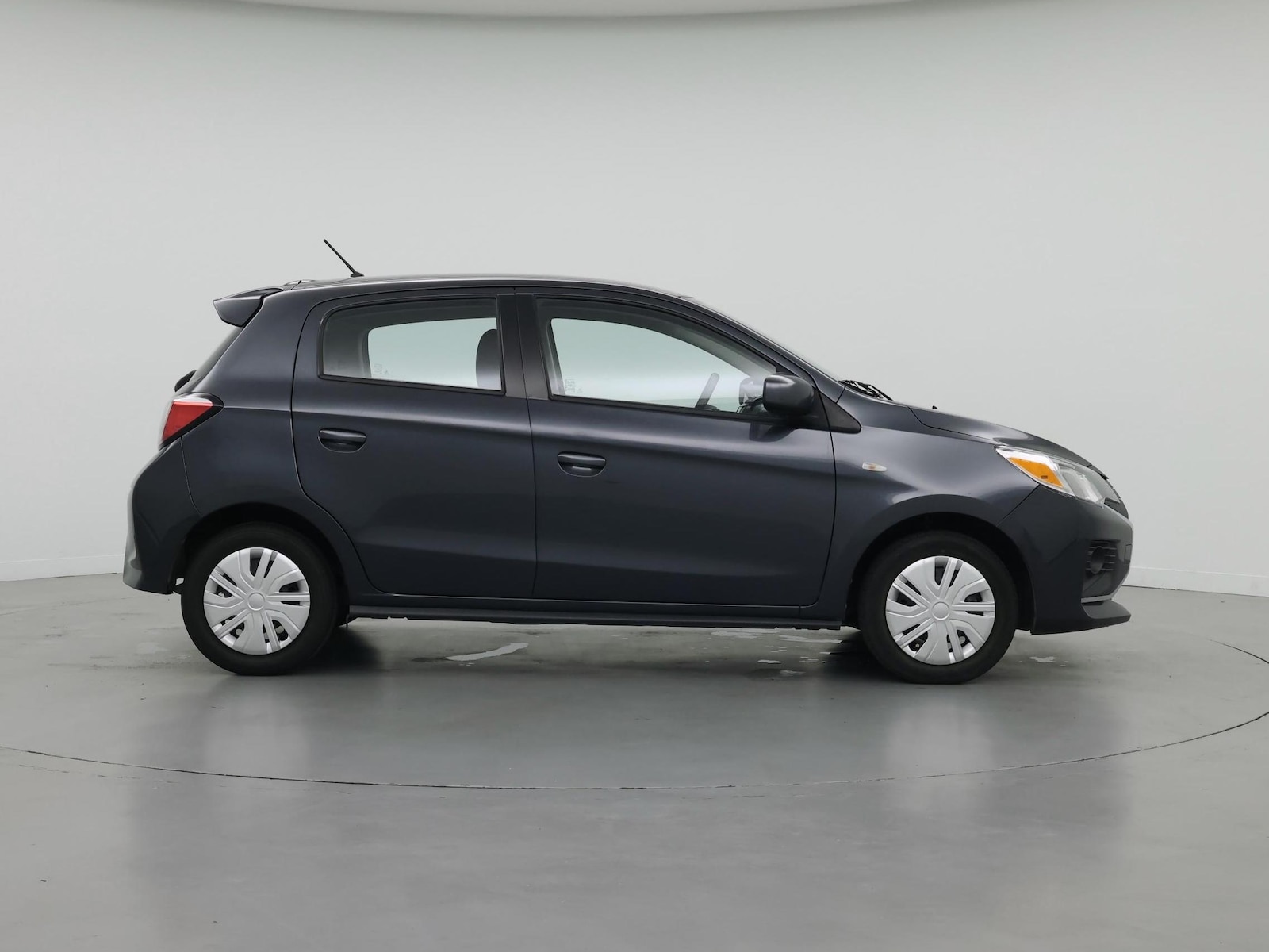 2024 Mitsubishi Mirage LE - Photo 8