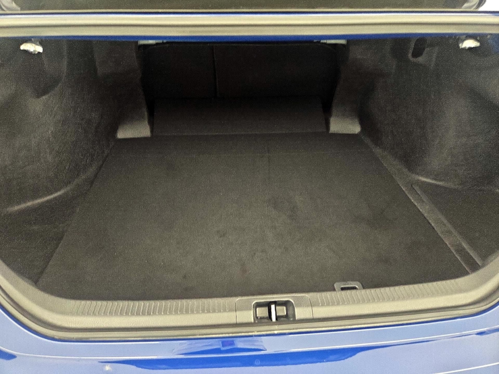 2026 Toyota Camry LE - Photo 21