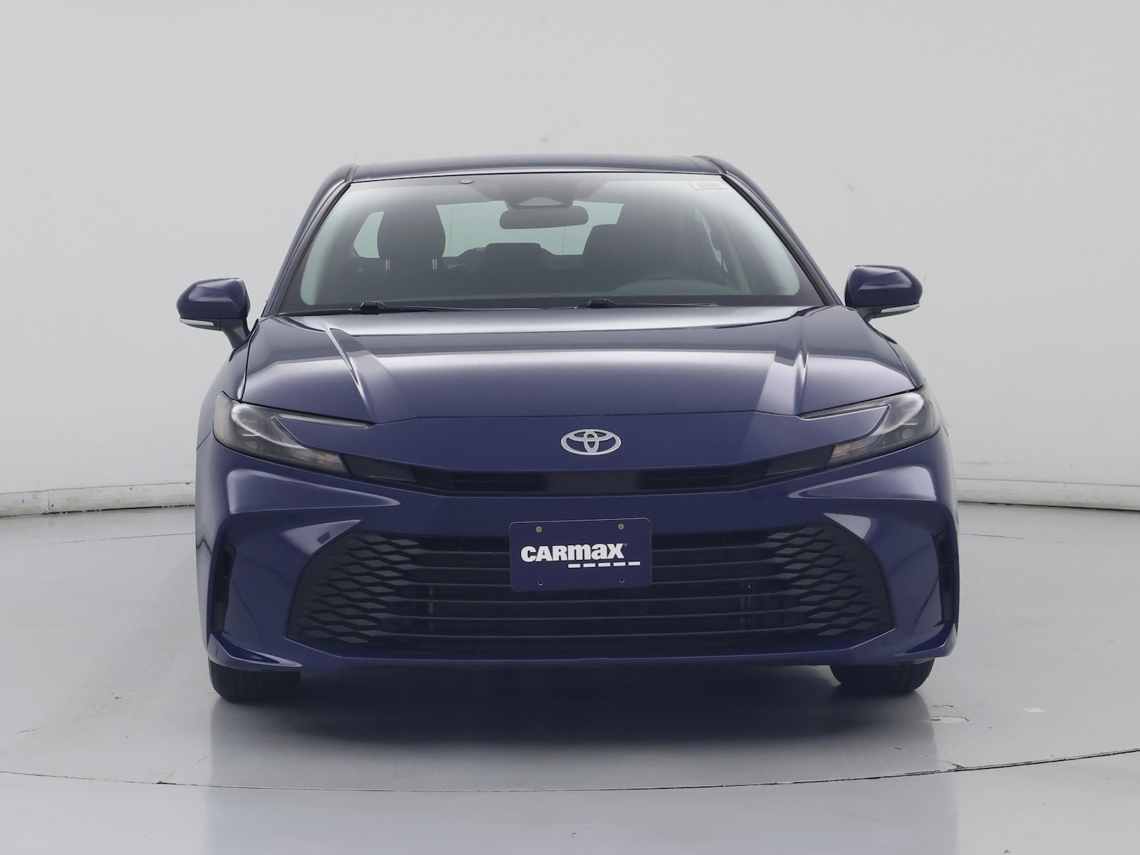 2026 Toyota Camry LE - Photo 6