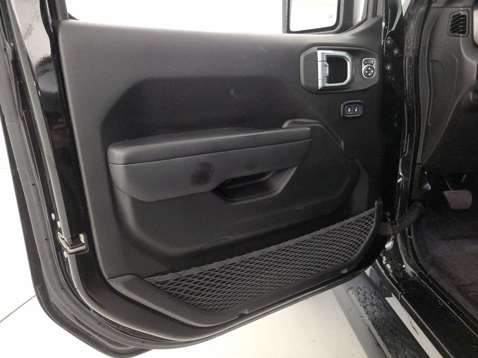 2023 Jeep Wrangler 4xe Rubicon 4XE - Photo 13