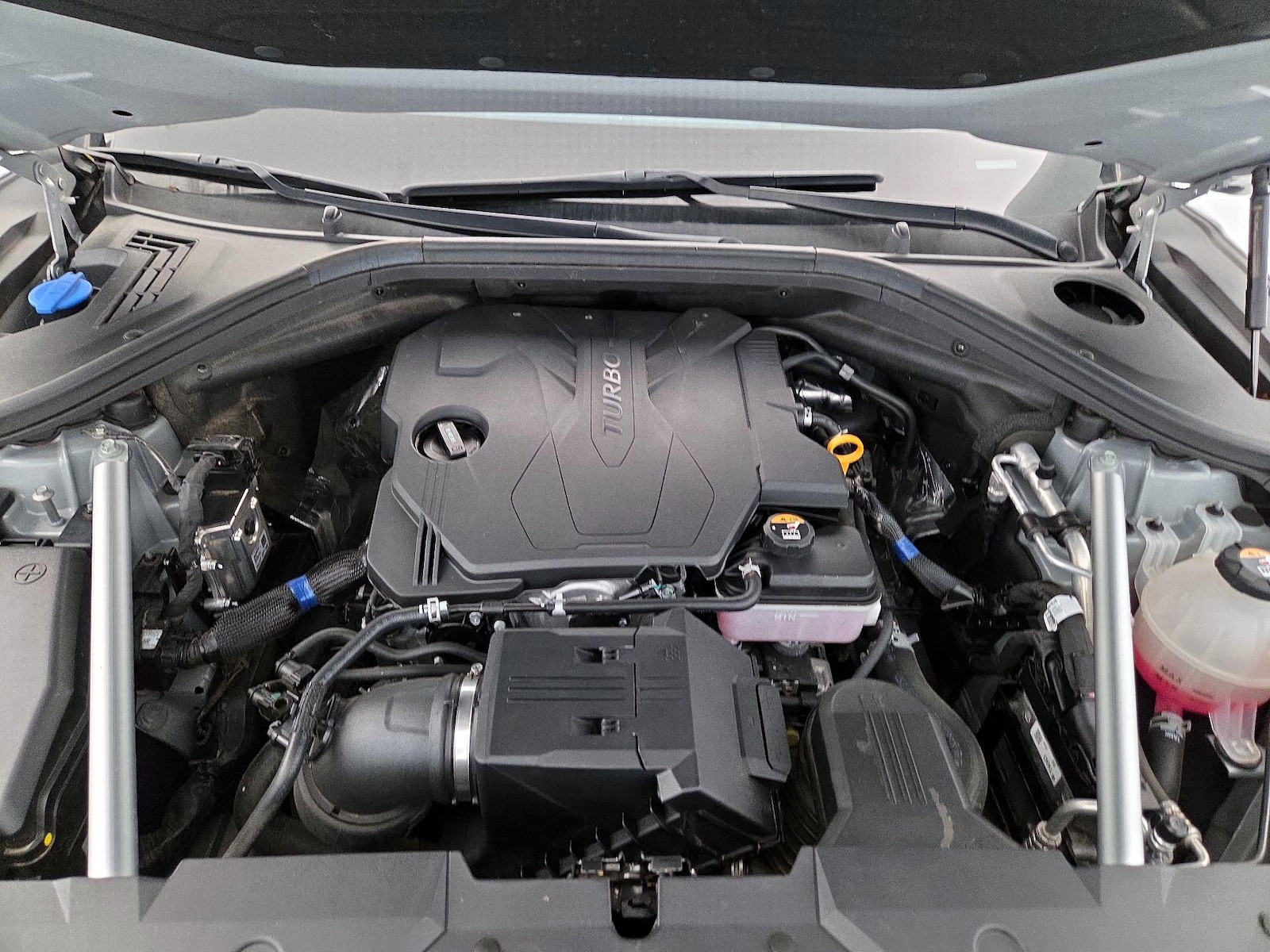 2025 GENESIS GV70 Standard - Photo 22