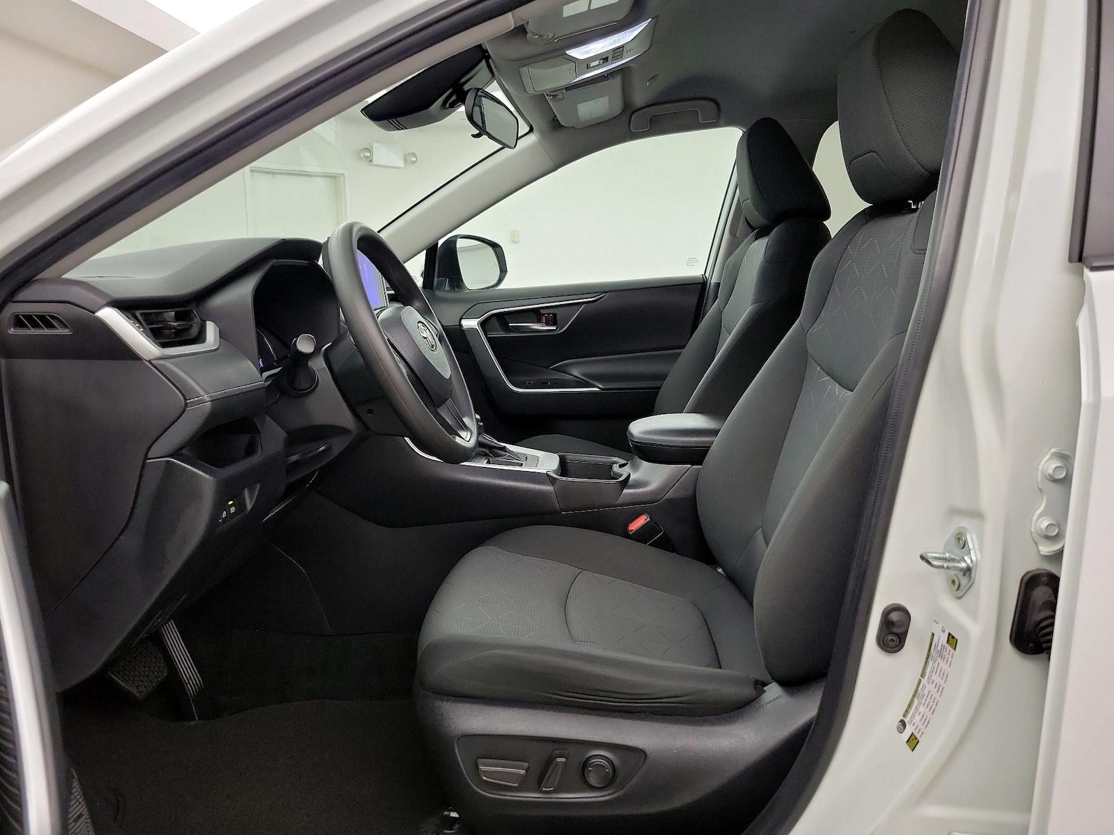 Power Seat(s) & Side Airbags
