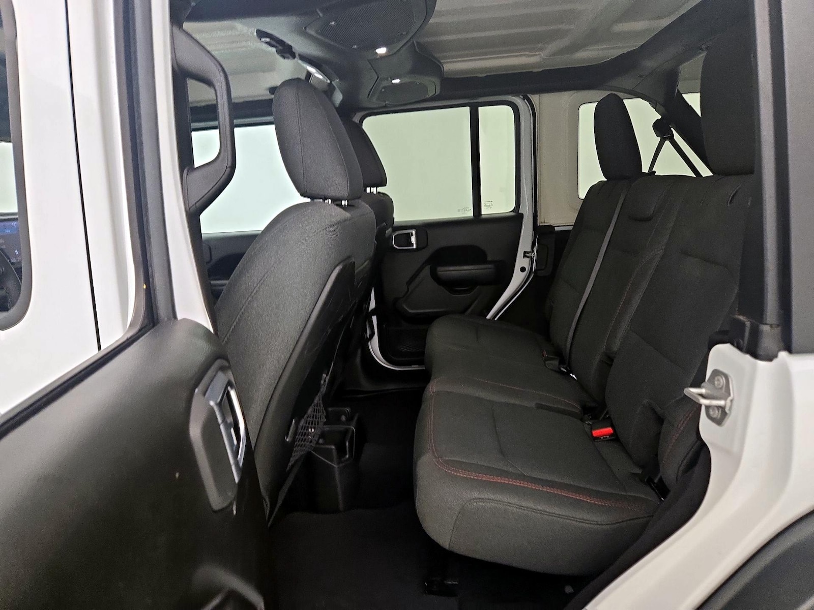 2025 Jeep Wrangler 4-Door Rubicon - Photo 20