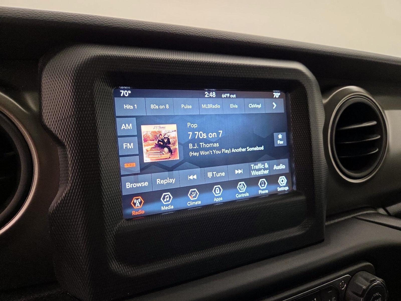 2023 Jeep Wrangler 4xe Willys 4XE - Photo 16