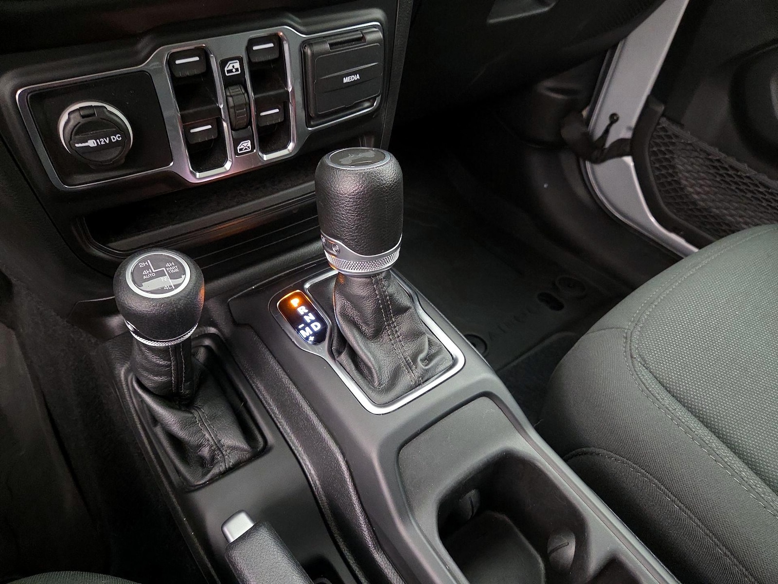 2023 Jeep Wrangler 4xe Willys 4XE - Photo 18