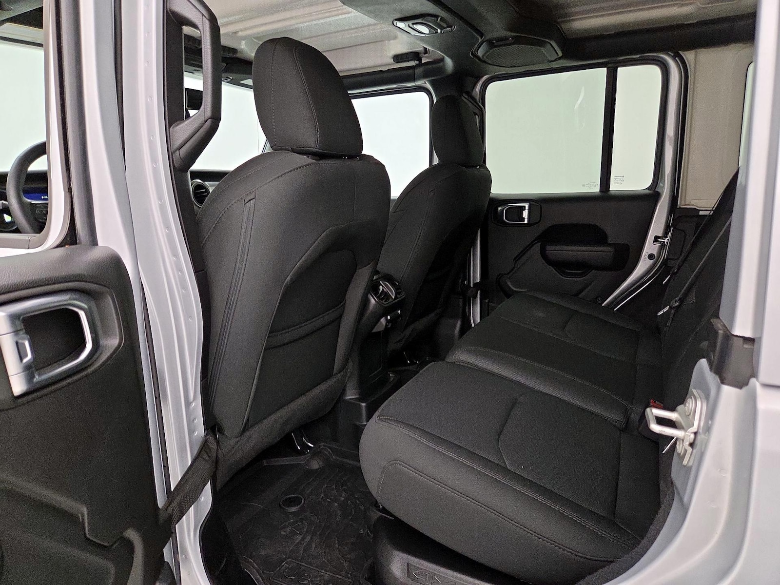 2023 Jeep Wrangler 4xe Willys 4XE - Photo 20