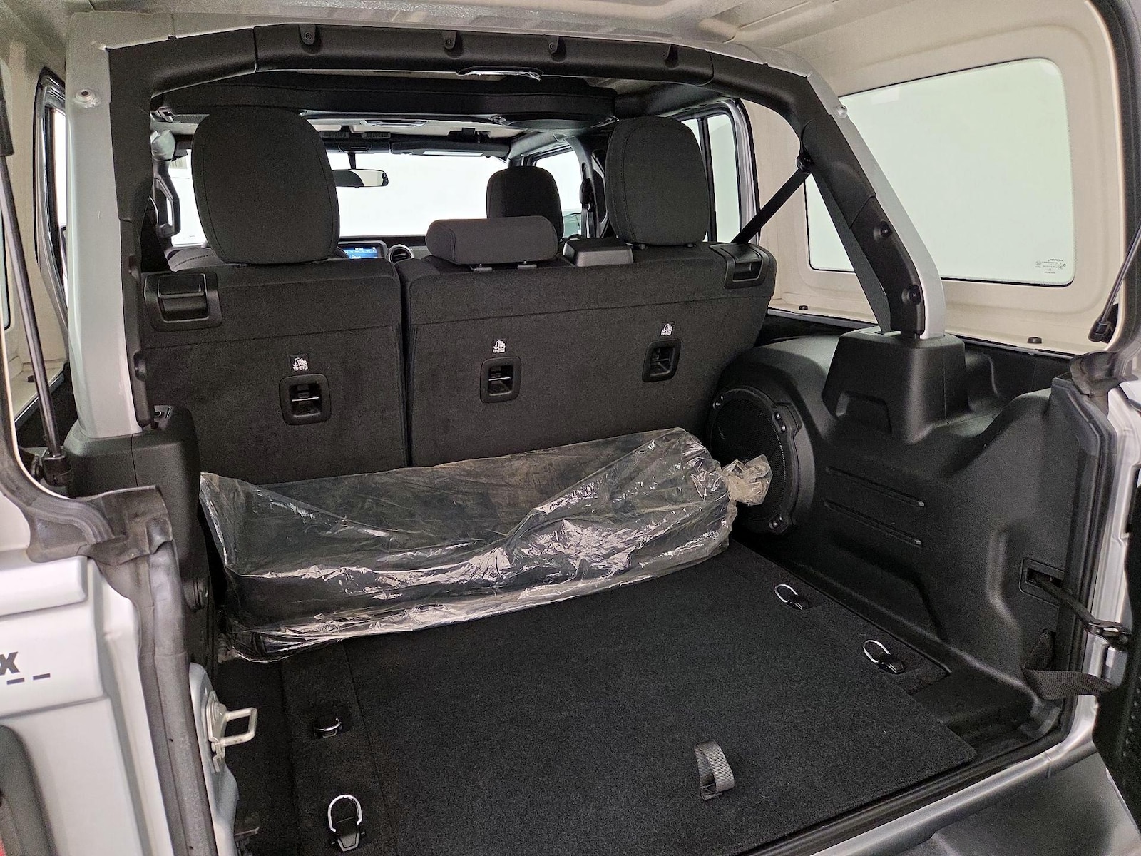 2023 Jeep Wrangler 4xe Willys 4XE - Photo 21