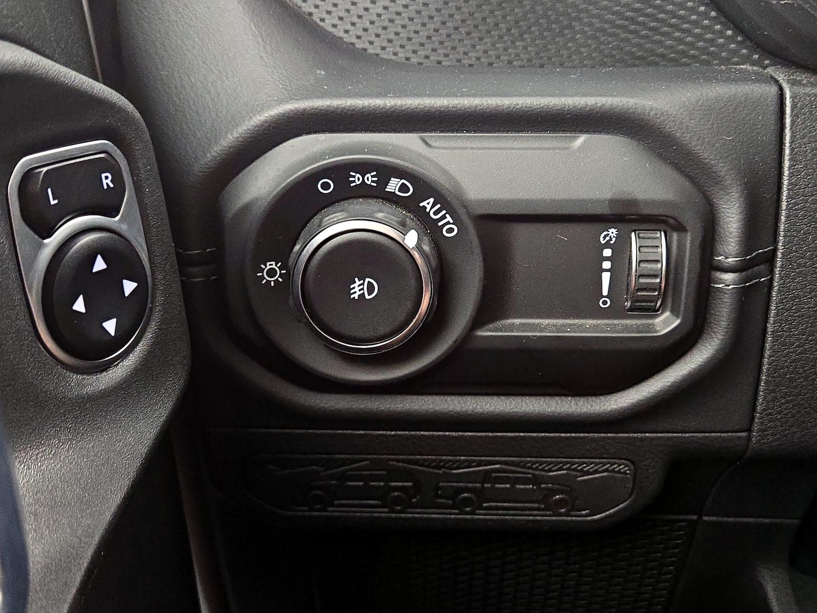 2026 Jeep Wrangler 4-Door Rubicon - Photo 14
