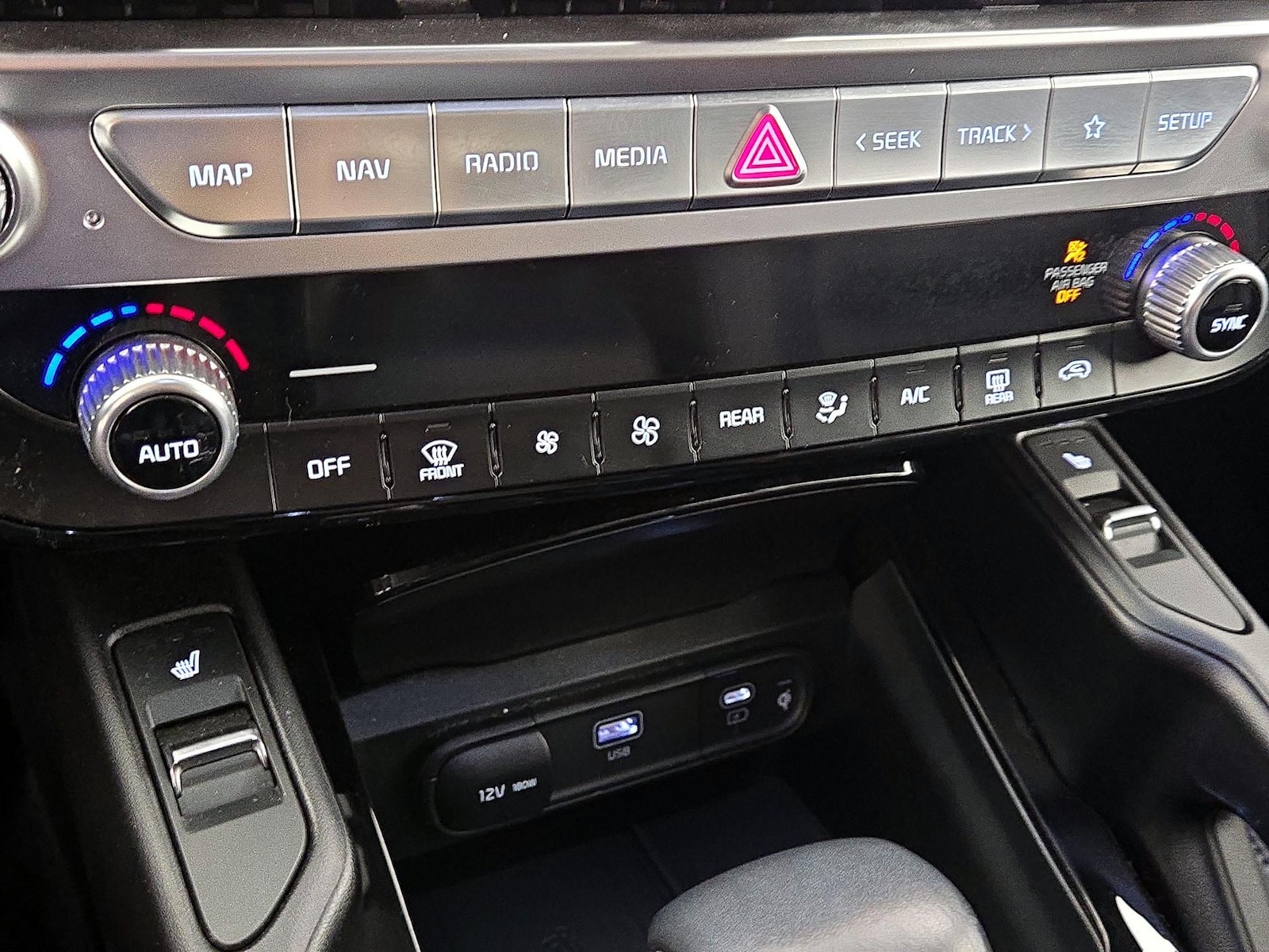 2025 Kia Telluride S - Photo 18