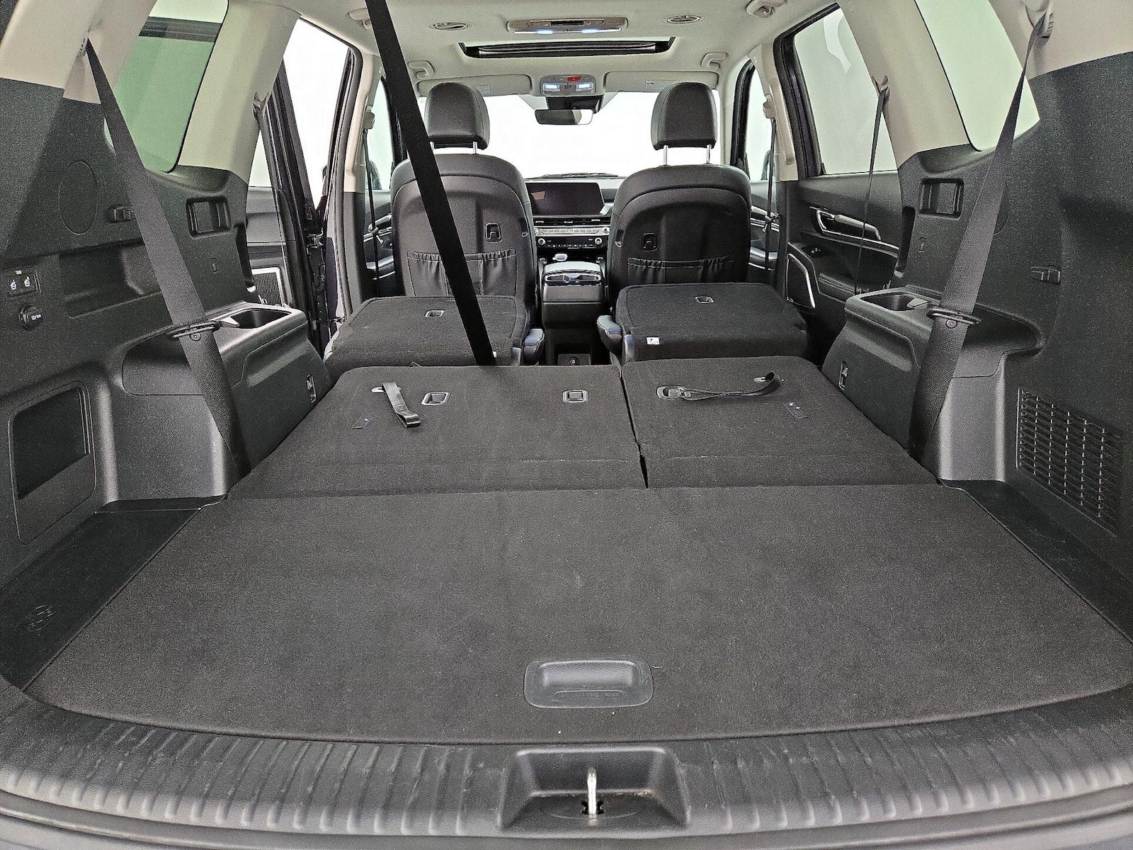 2025 Kia Telluride S - Photo 25