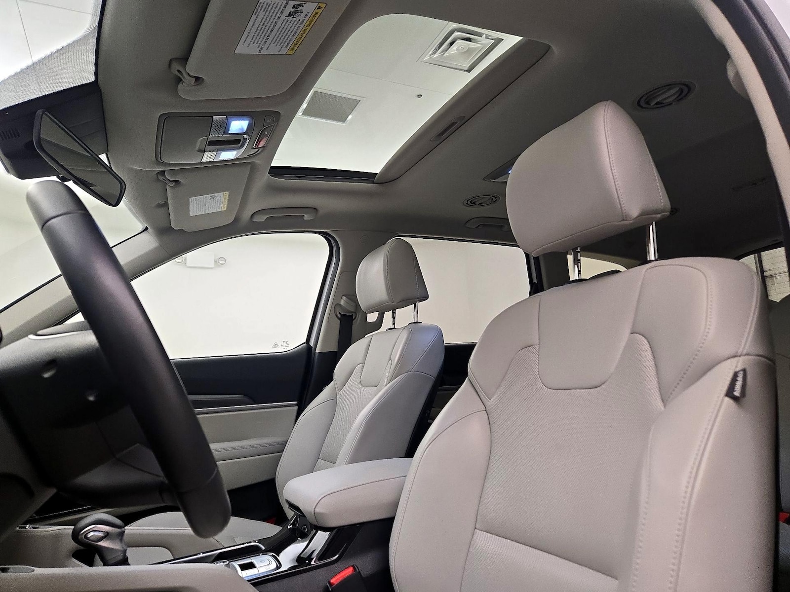 Sunroof(s) & Overhead Airbags