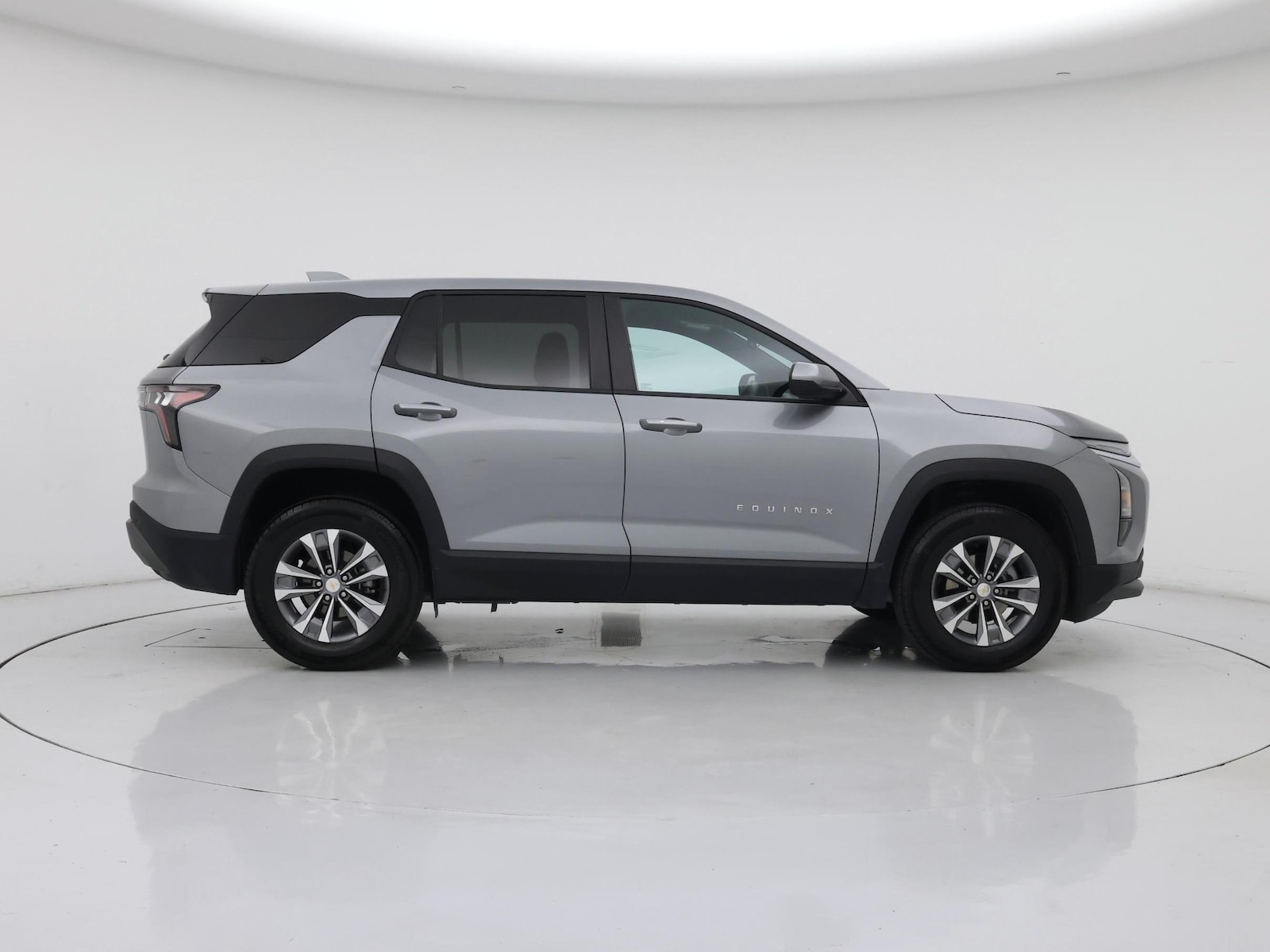 2026 Chevrolet Equinox LT - Photo 8