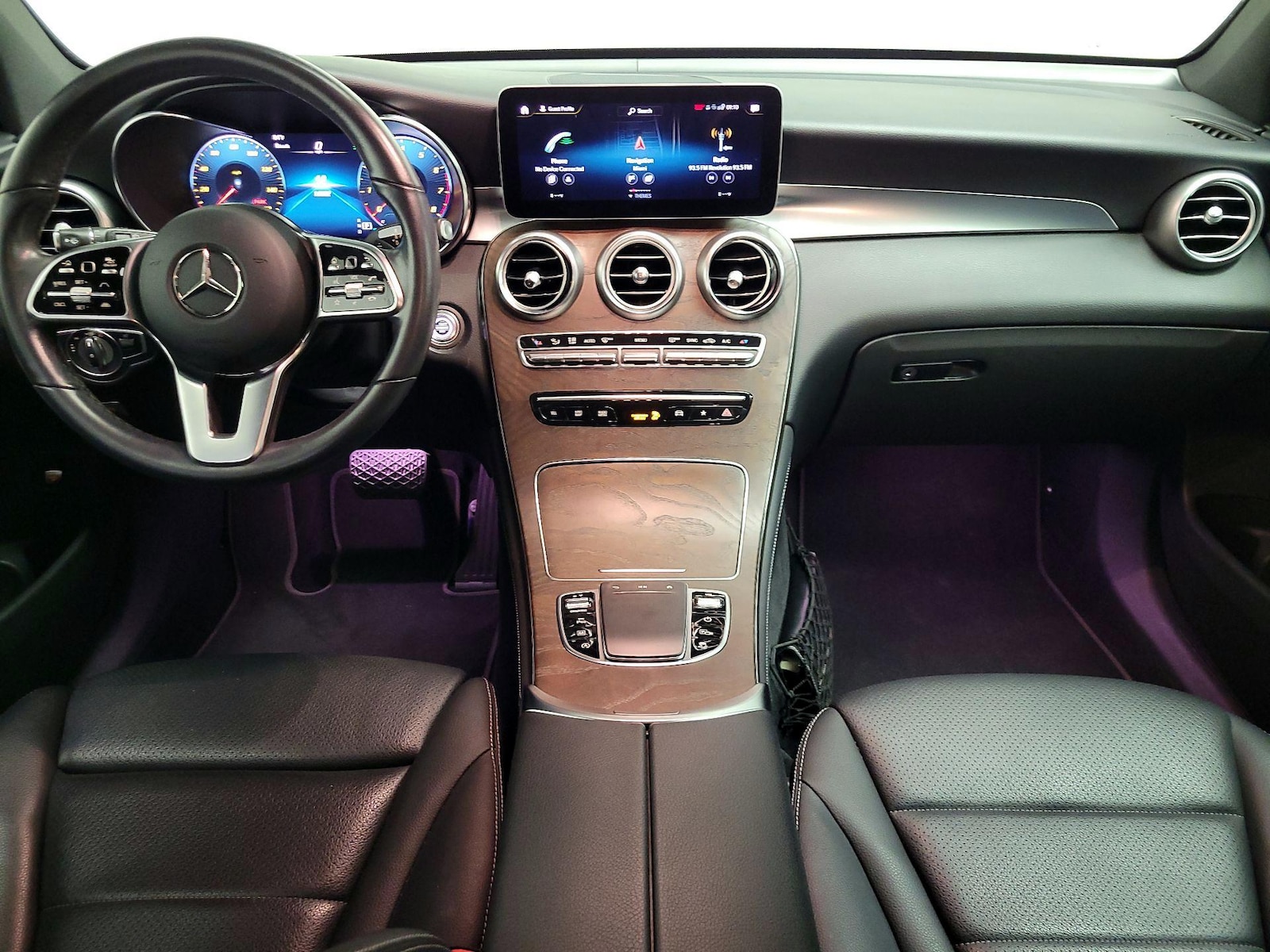 2020 Mercedes-Benz GLC GLC300 - Photo 10