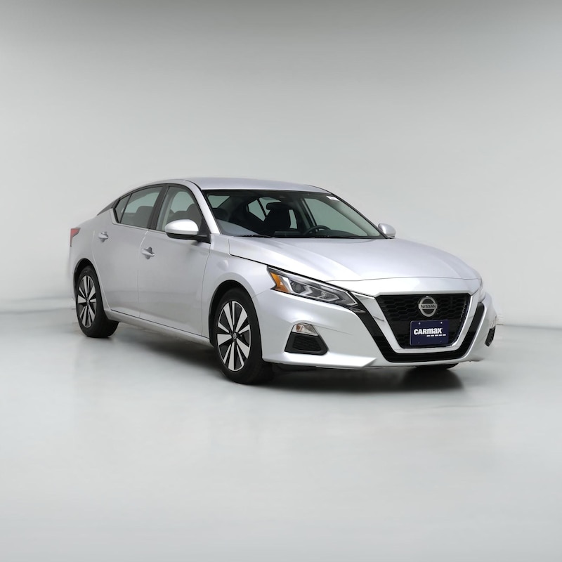 2022 Nissan Altima SV