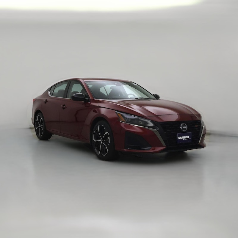 2023 Nissan Altima SR