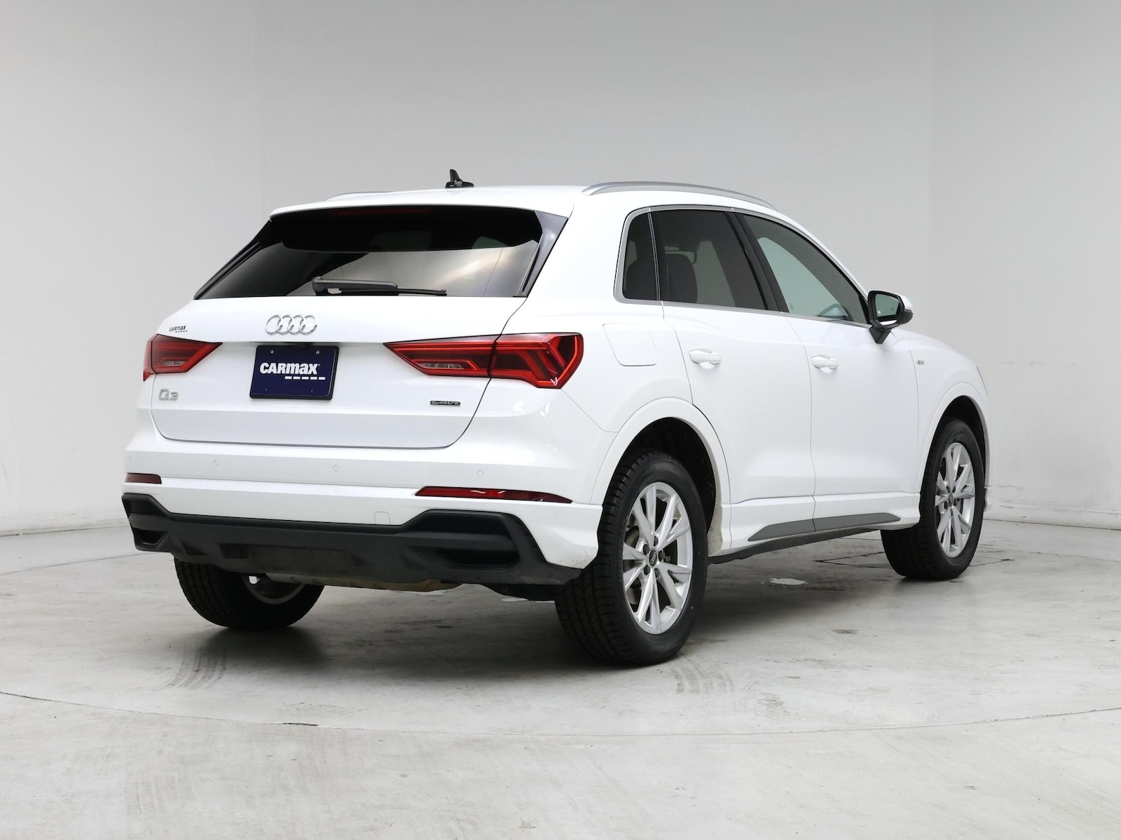2025 Audi Q3 S Line Premium - Photo 9