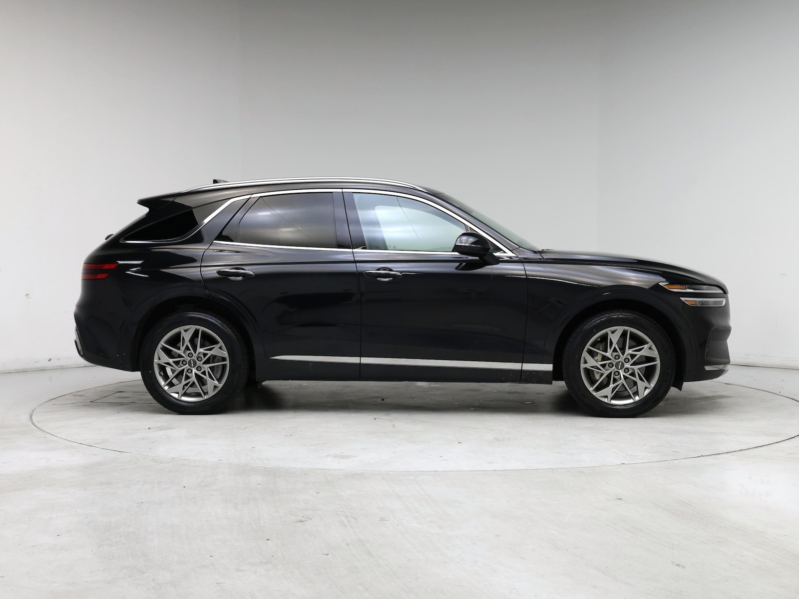 2025 GENESIS GV70 Standard - Photo 8
