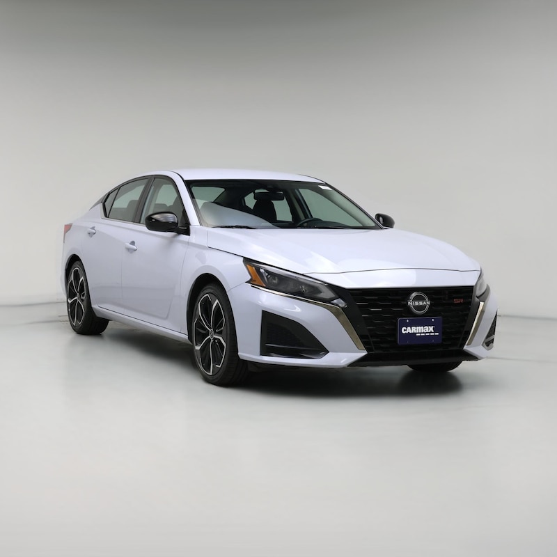2024 Nissan Altima SR