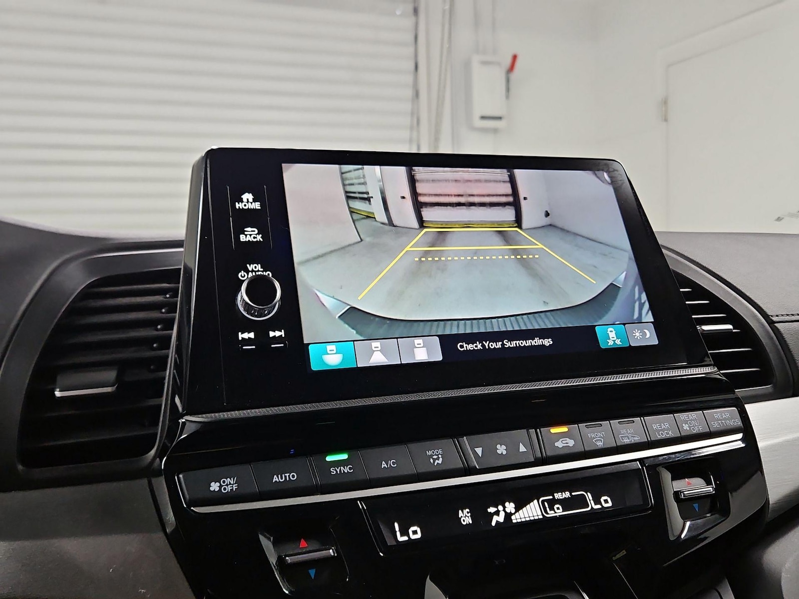 2025 Honda Odyssey EX-L - Photo 15