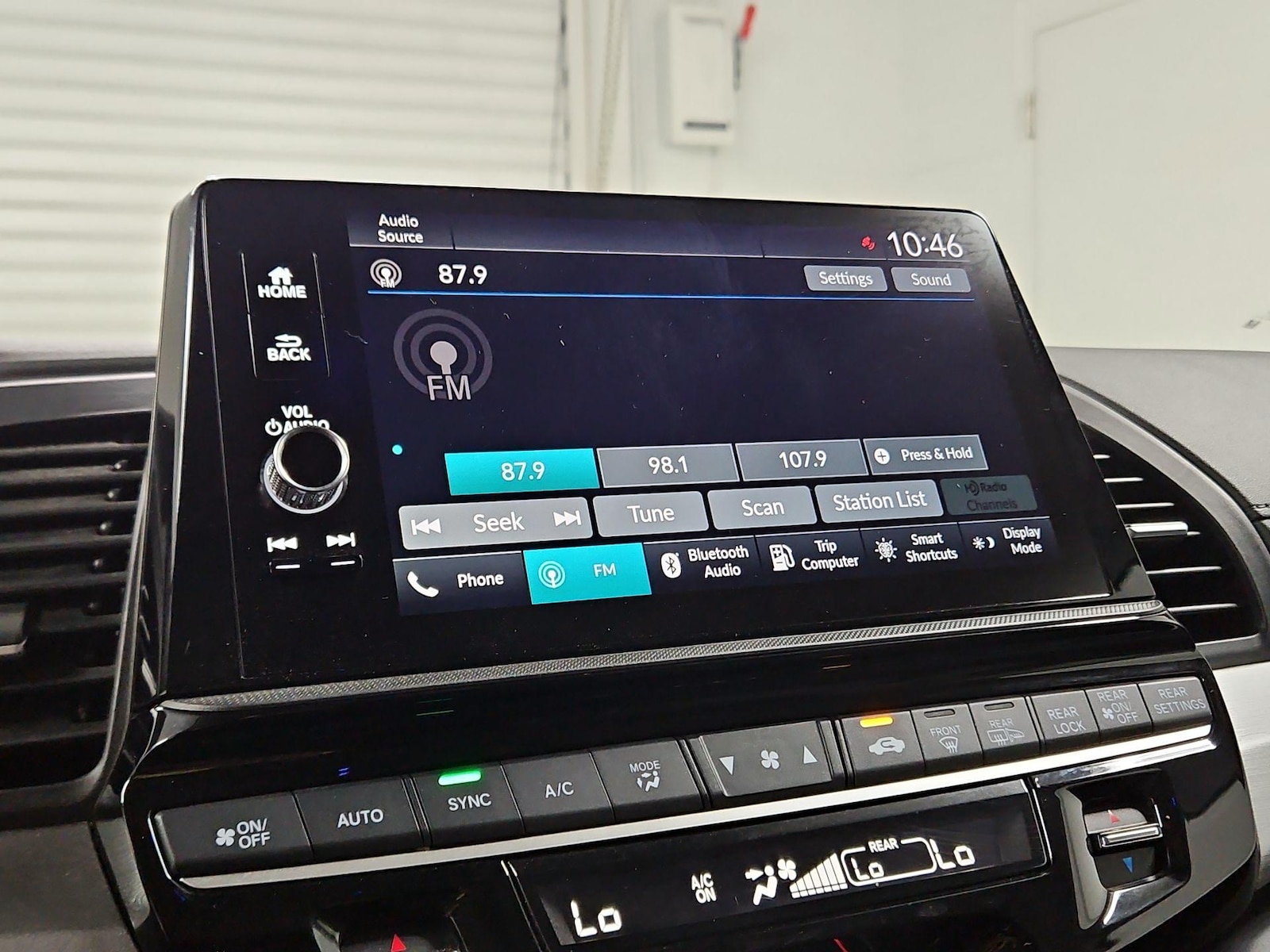 2025 Honda Odyssey EX-L - Photo 16