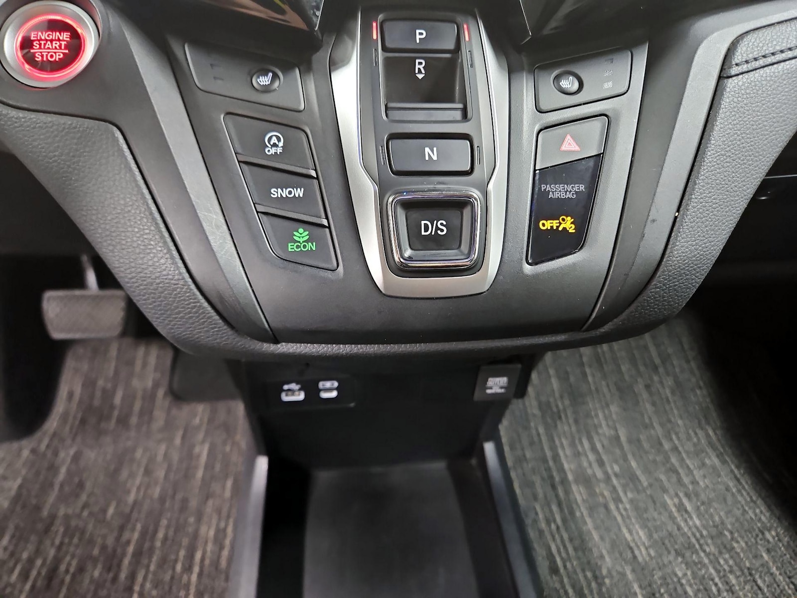 2025 Honda Odyssey EX-L - Photo 18