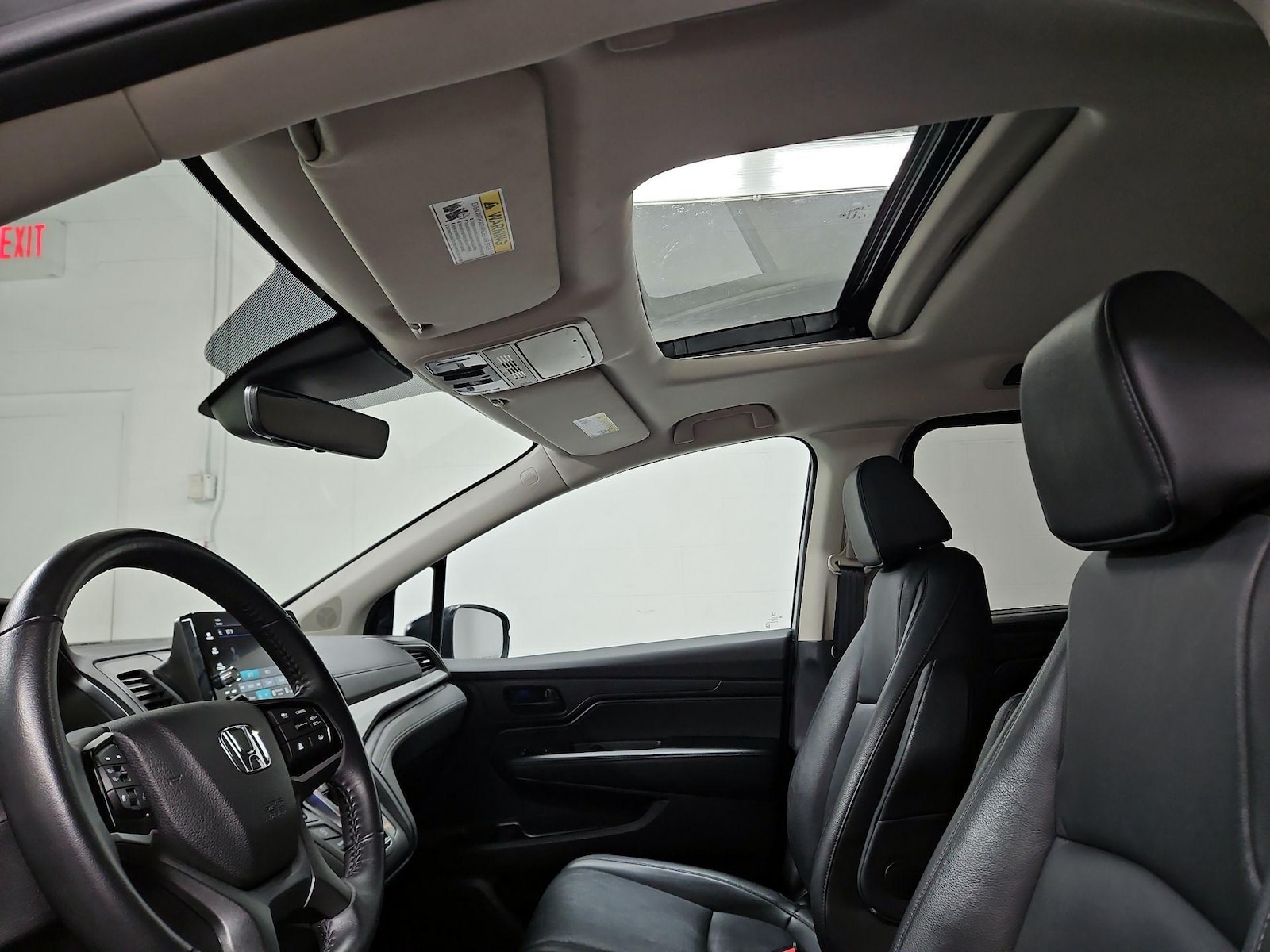 2025 Honda Odyssey EX-L - Photo 20