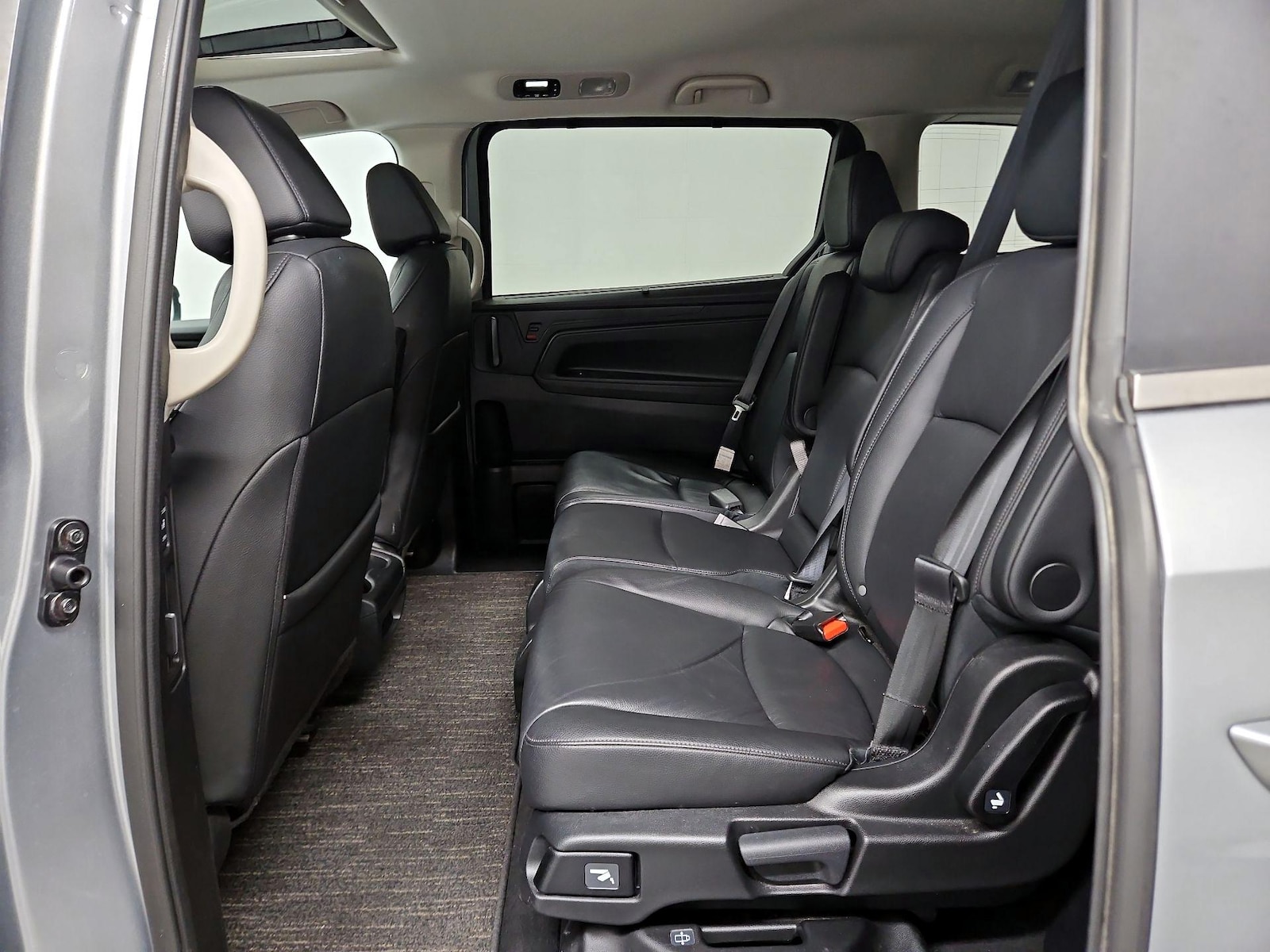 2025 Honda Odyssey EX-L - Photo 21