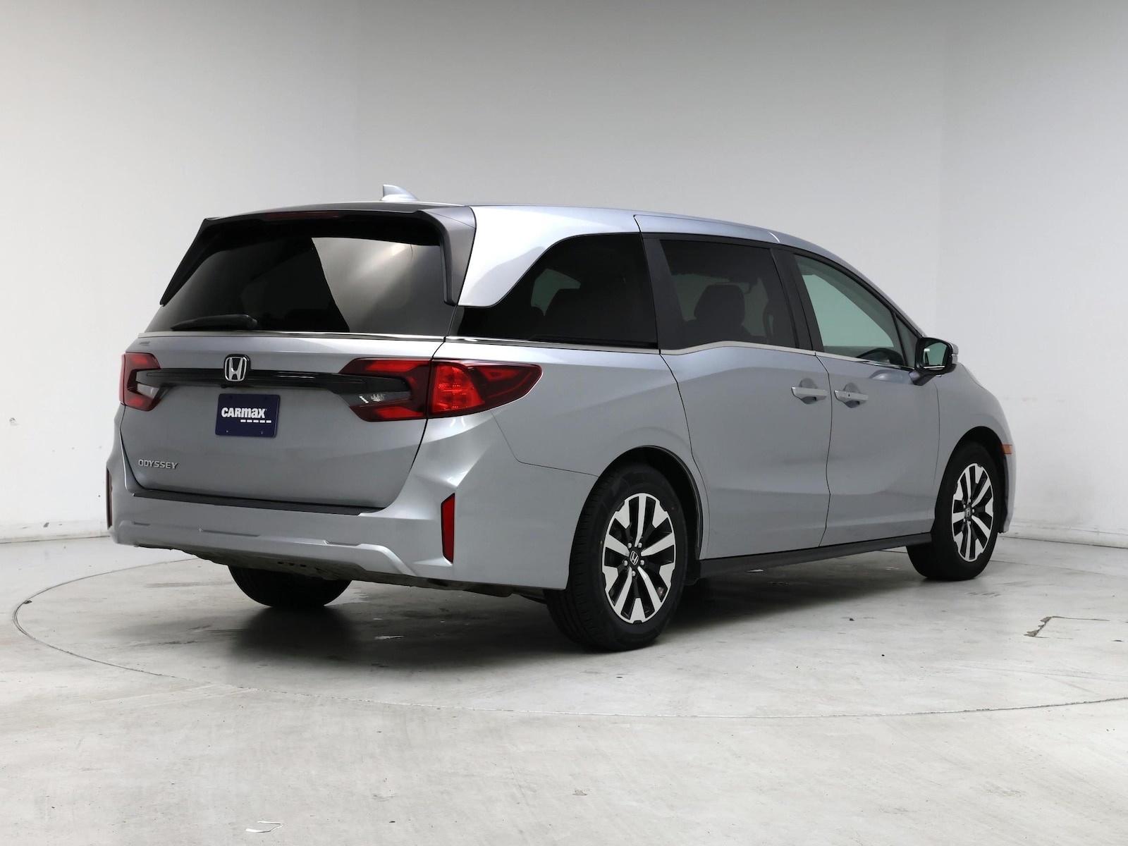 2025 Honda Odyssey EX-L - Photo 9