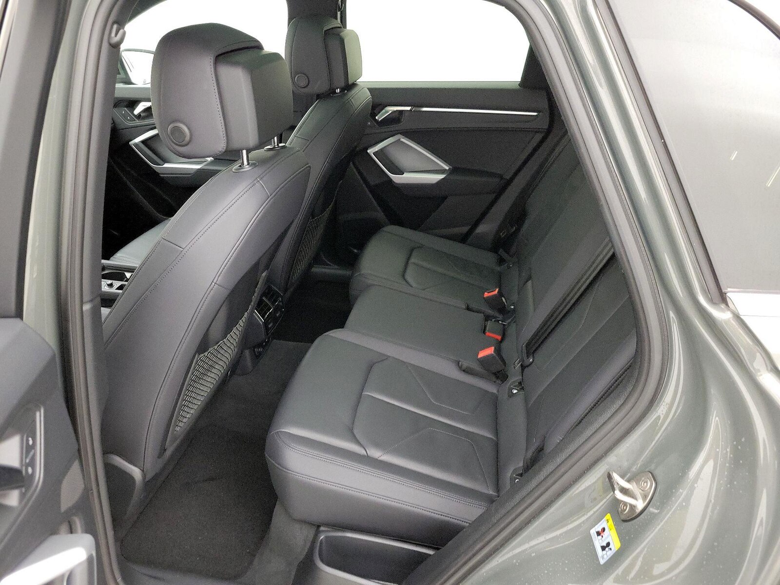 2025 Audi Q3 S Line Premium - Photo 21