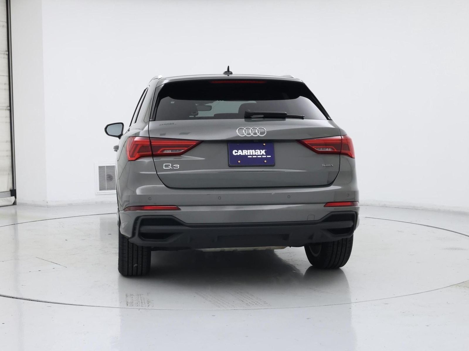 2025 Audi Q3 S Line Premium - Photo 7