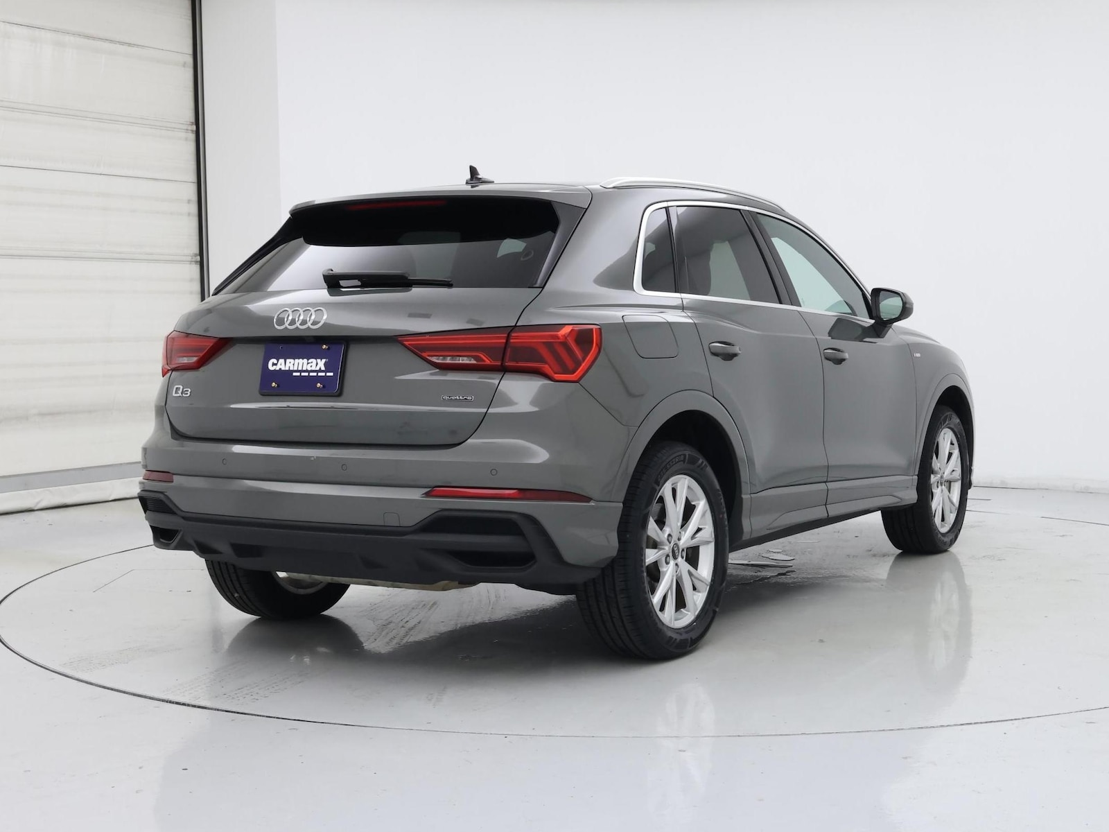 2025 Audi Q3 S Line Premium - Photo 9