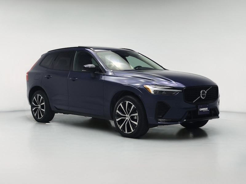 2024 Volvo XC60 B5 Plus Dark Theme