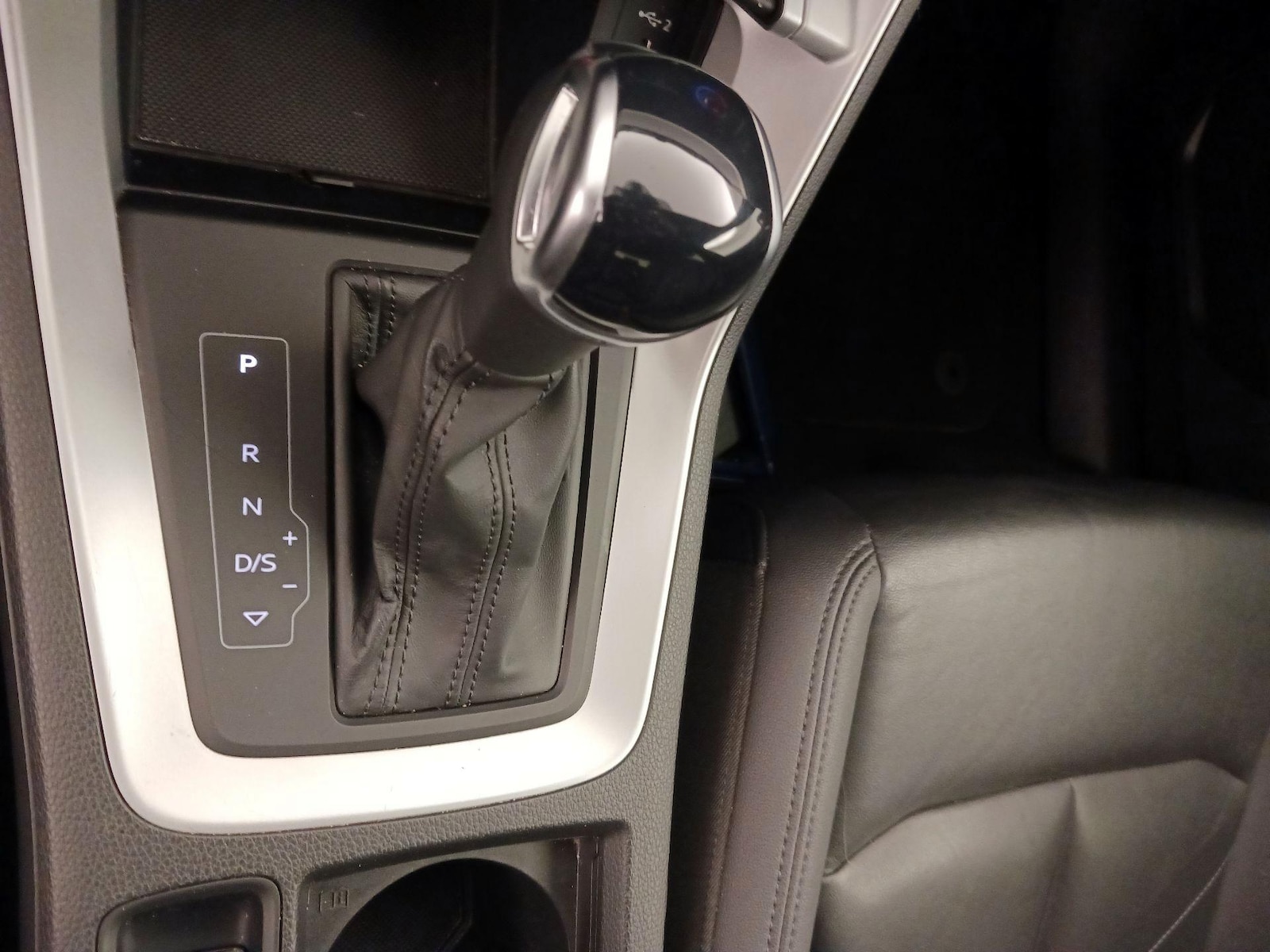 2025 Audi Q3 S Line Premium - Photo 17