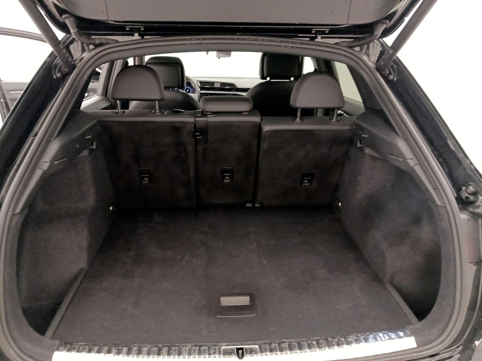 2025 Audi Q3 S Line Premium - Photo 21