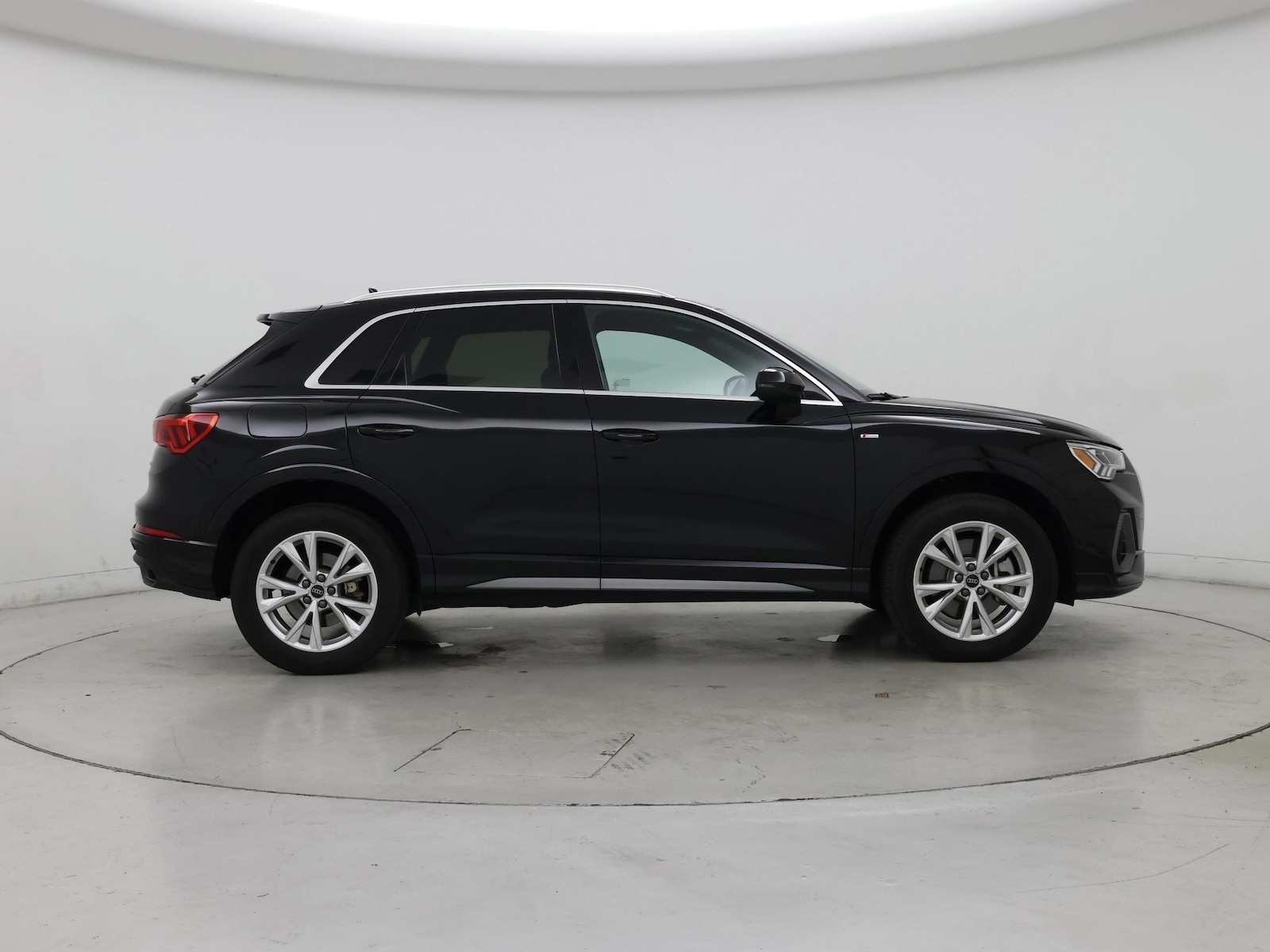 2025 Audi Q3 S Line Premium - Photo 8