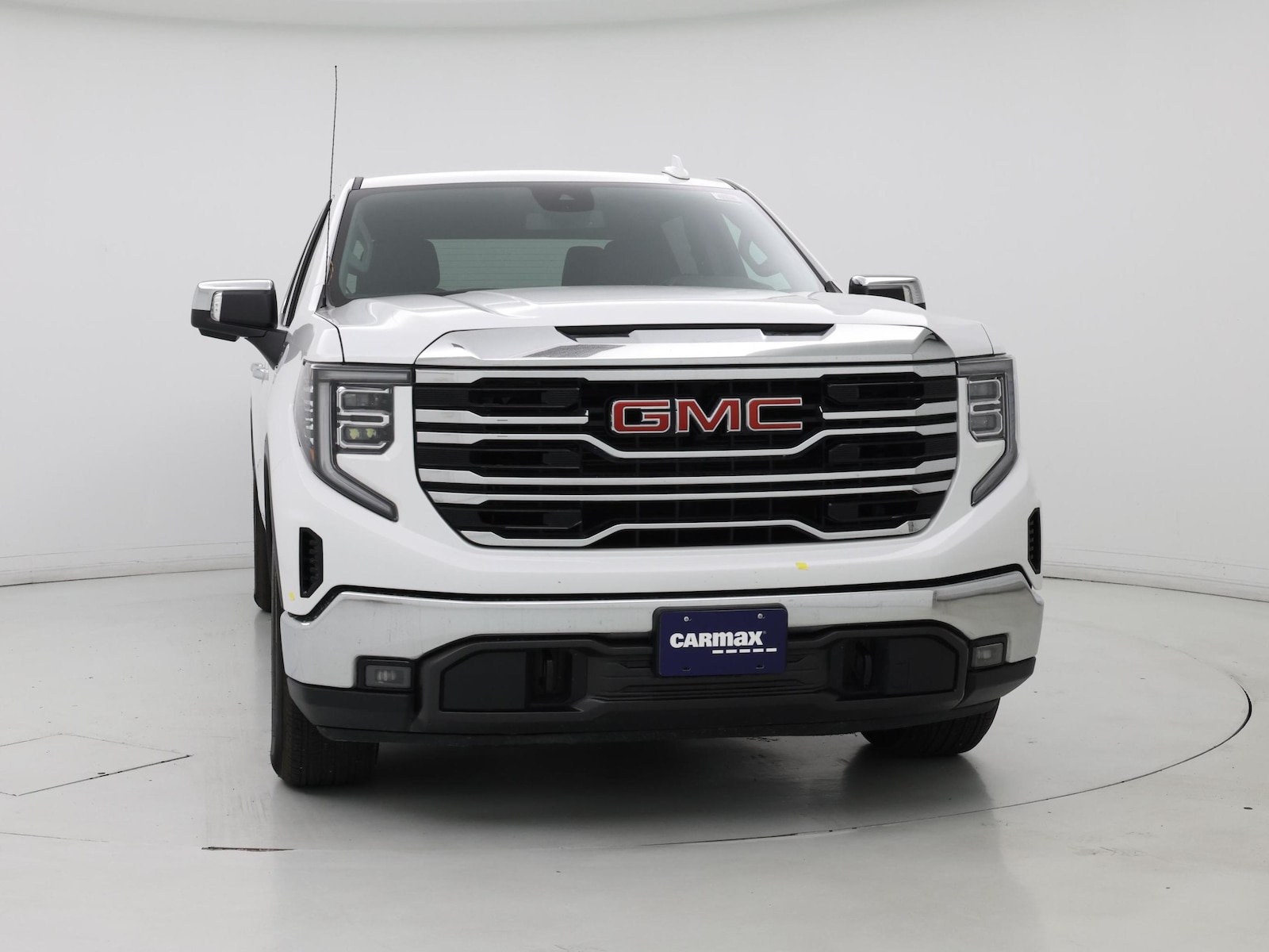 2025 GMC Sierra 1500 SLT - Photo 6