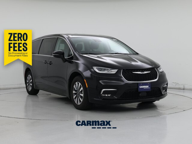 Black 2024 Chrysler Pacifica Hybrid Minivan Front-Wheel Drive Automatic