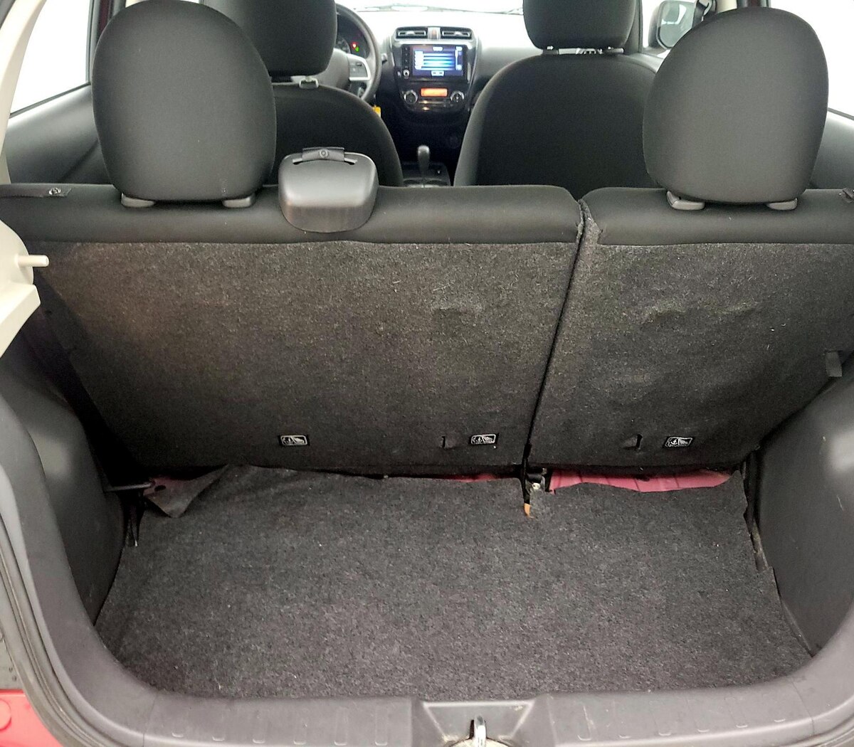 Trunk/Cargo (Seats Up)
